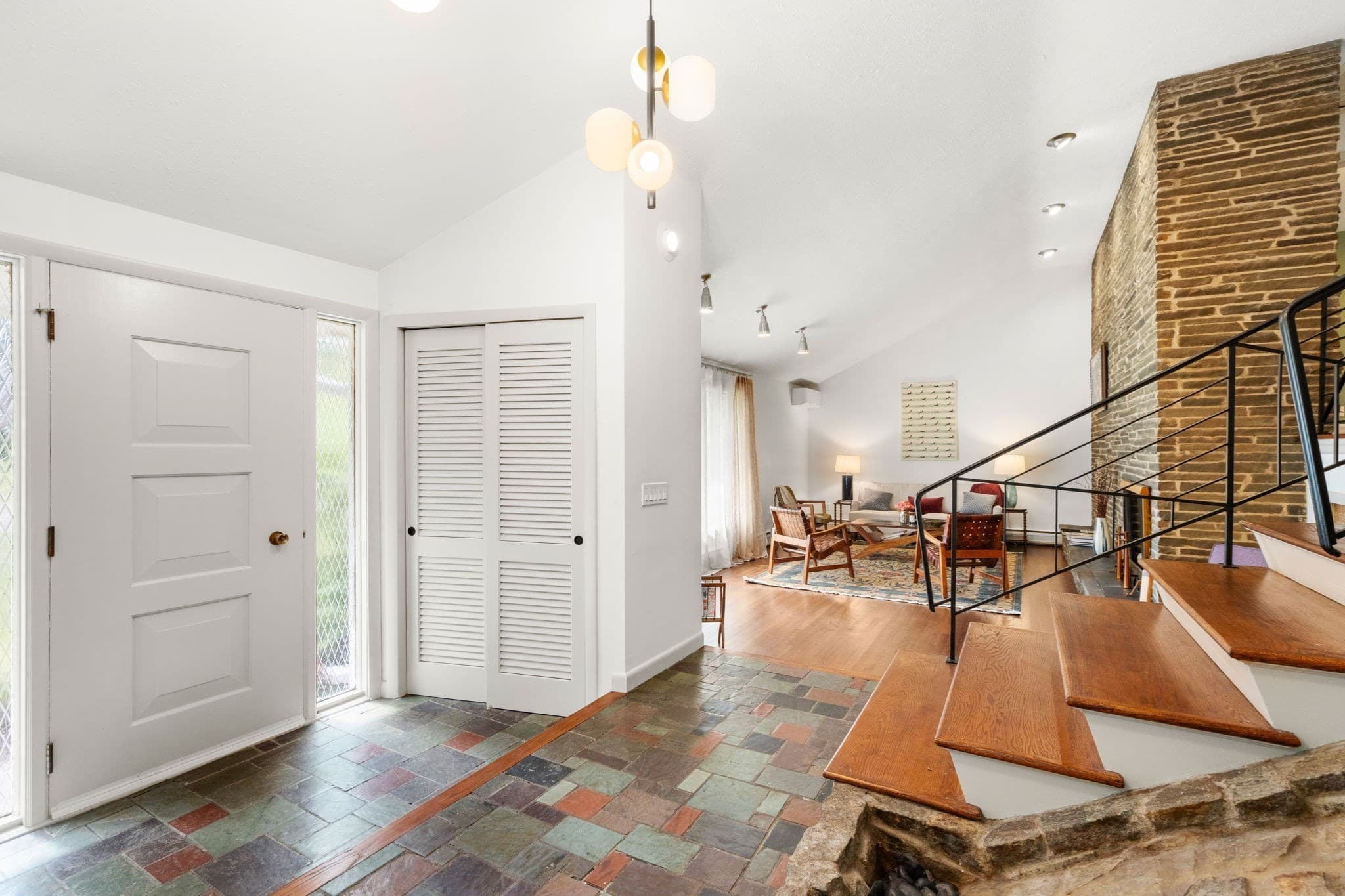 Single Family Residence at 326 Williams, Longmeadow MA 01106, Longmeadow, photo 4 of 42