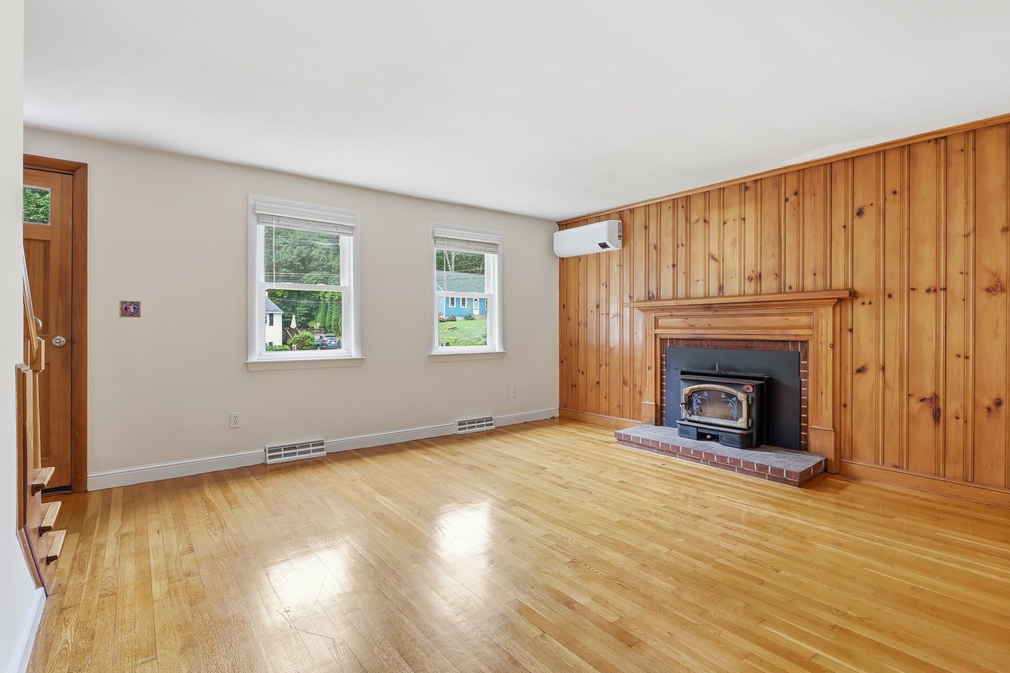 Single Family Residence at 18 Jonathan, Ayer MA 01432, Ayer, photo 3 of 33