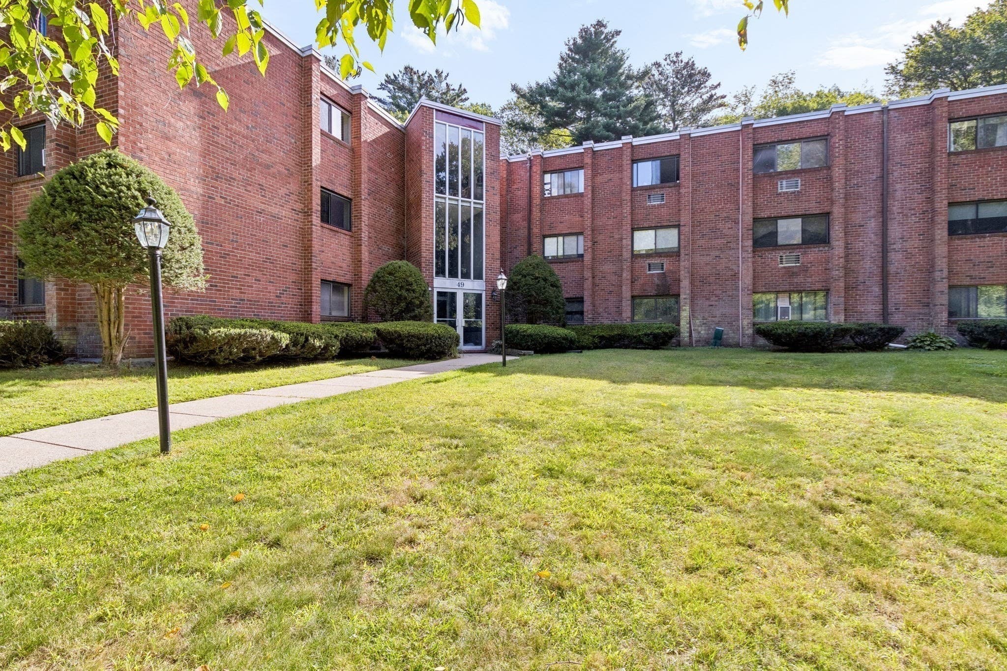 Condominium at 49 Windsor Dr # 301, Holliston MA 01746, photo 20 of 21