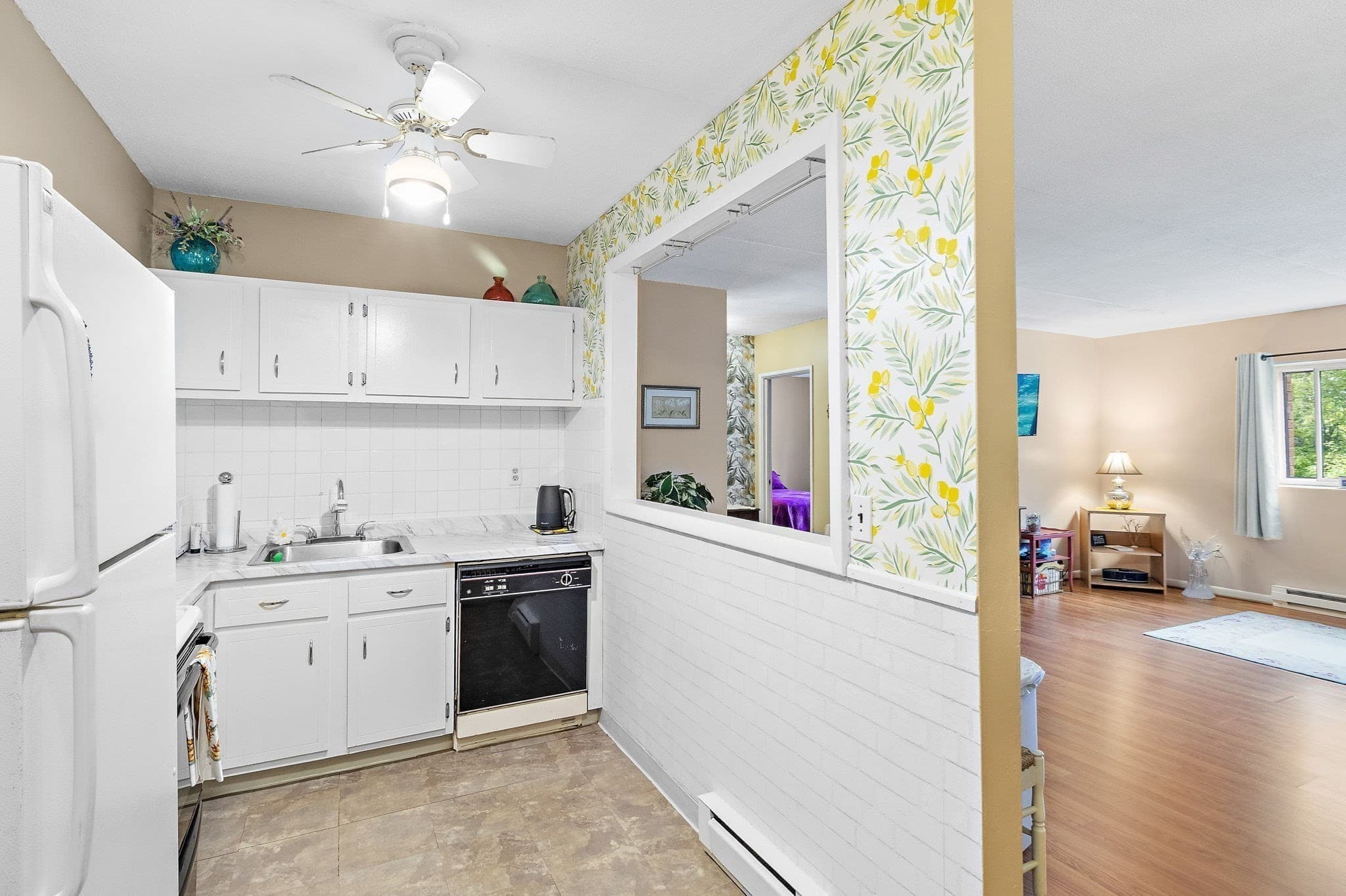 Condominium at 49 Windsor Dr # 301, Holliston MA 01746, photo 10 of 21