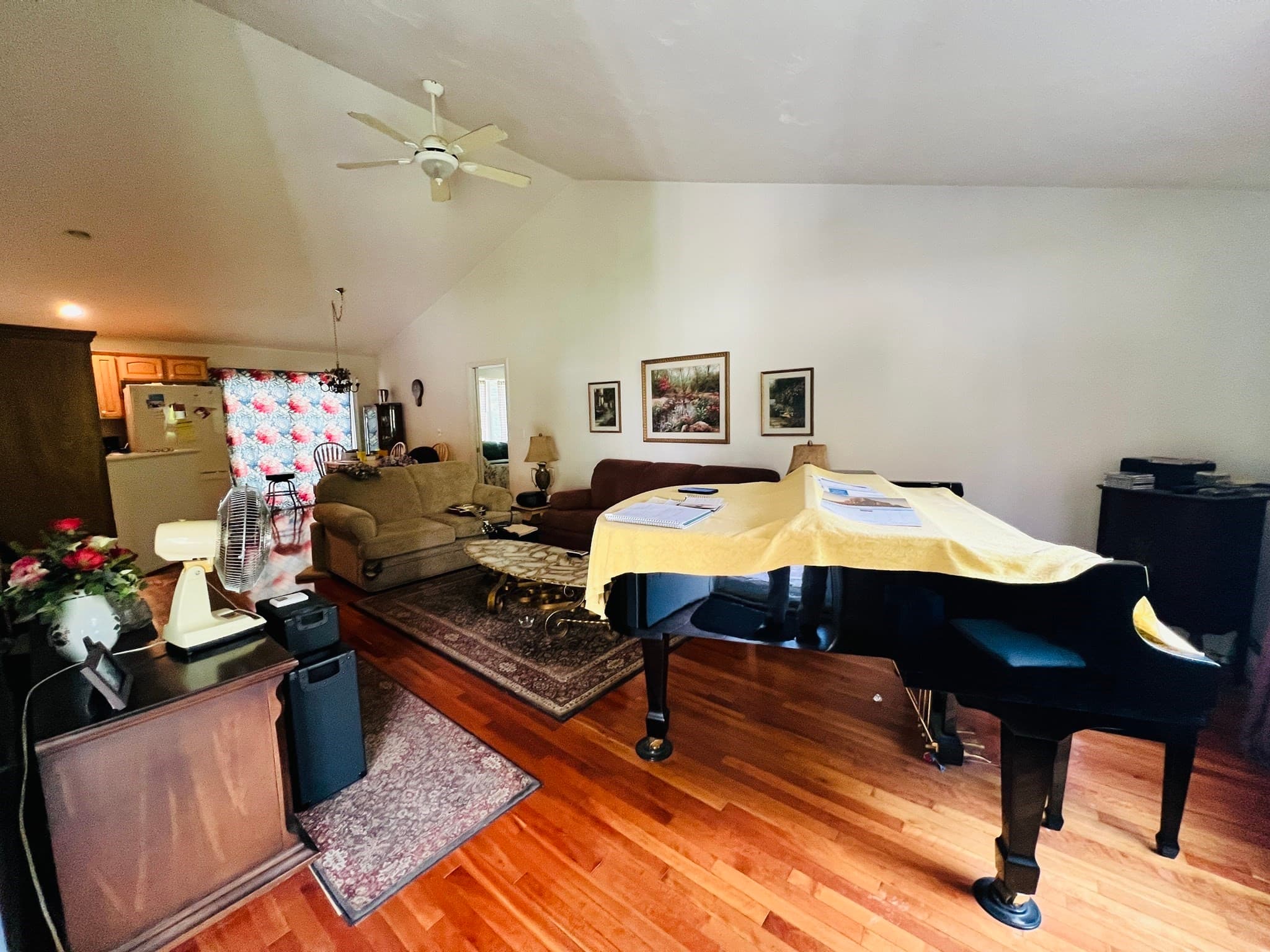 Single Family Residence at 12 Deerfield Cir, Auburn MA 01501, Auburn, photo 14 of 37