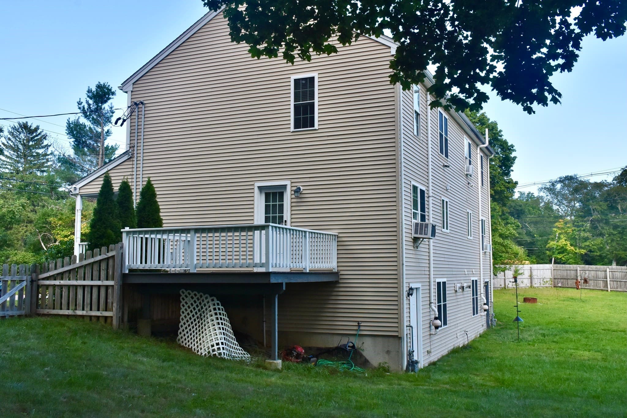 Condominium at 581 Plymouth St # 581, Middleboro MA 02346, Middleboro, photo 3 of 23