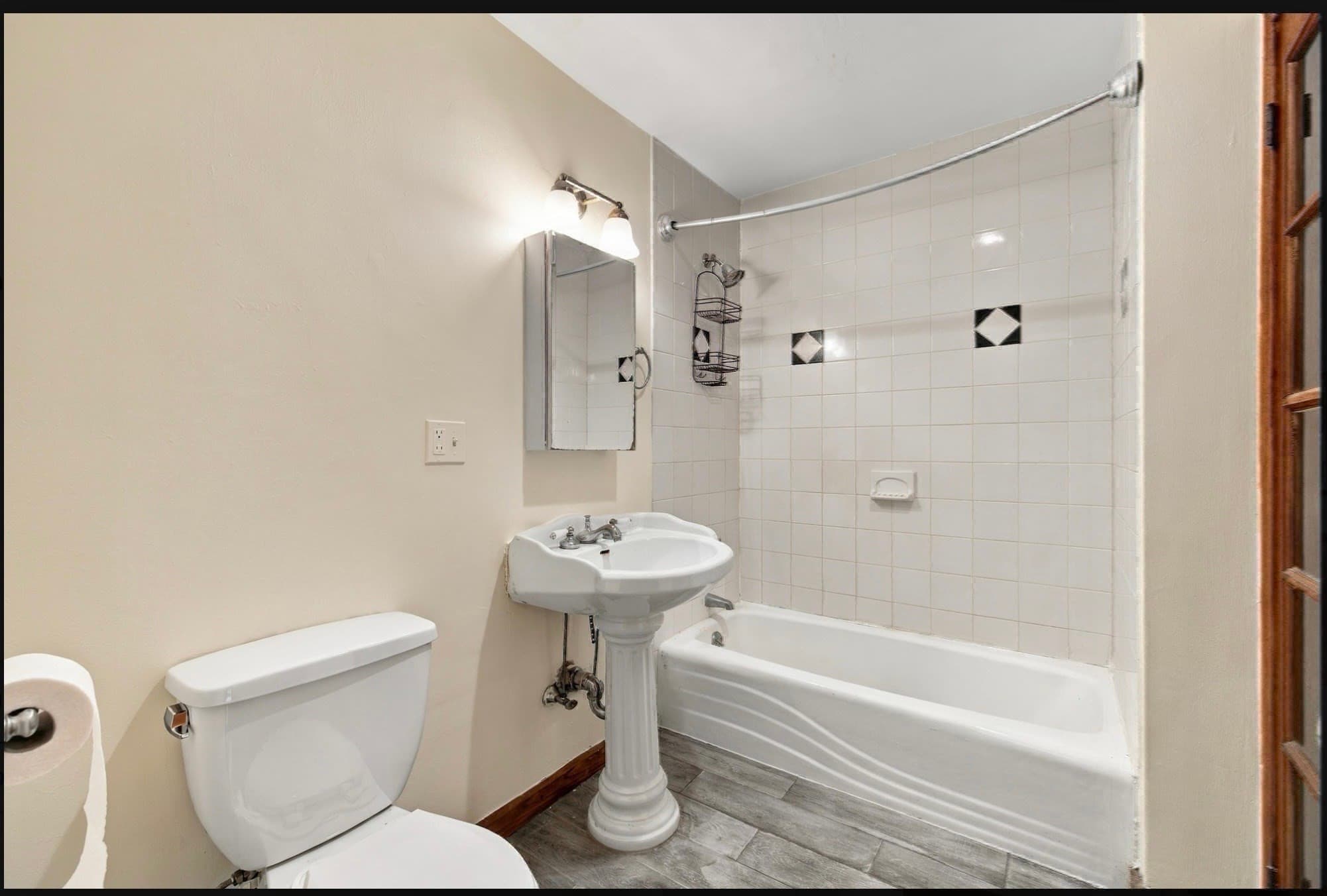 Condominium at 58 Myrtle St # 2, Boston MA 02114, photo 19 of 23