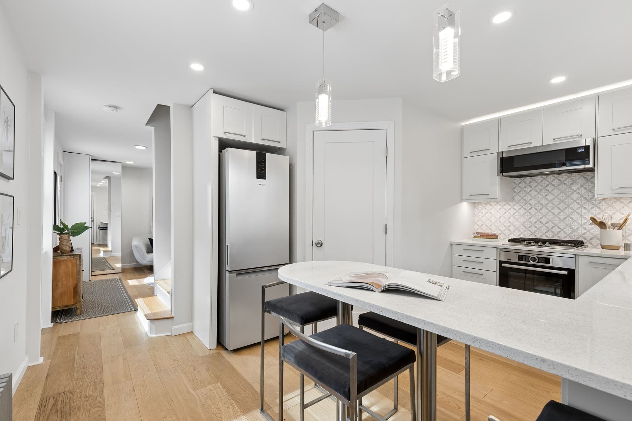Condominium at 84 West St # 84, Newton MA 02458, Newton, photo 3 of 22
