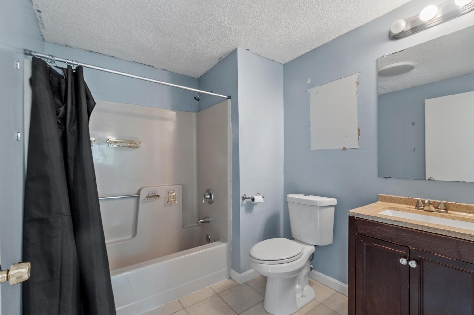 Condominium at 43 Meadow Pond Dr # A, Leominster MA 01453, Leominster, photo 17 of 36