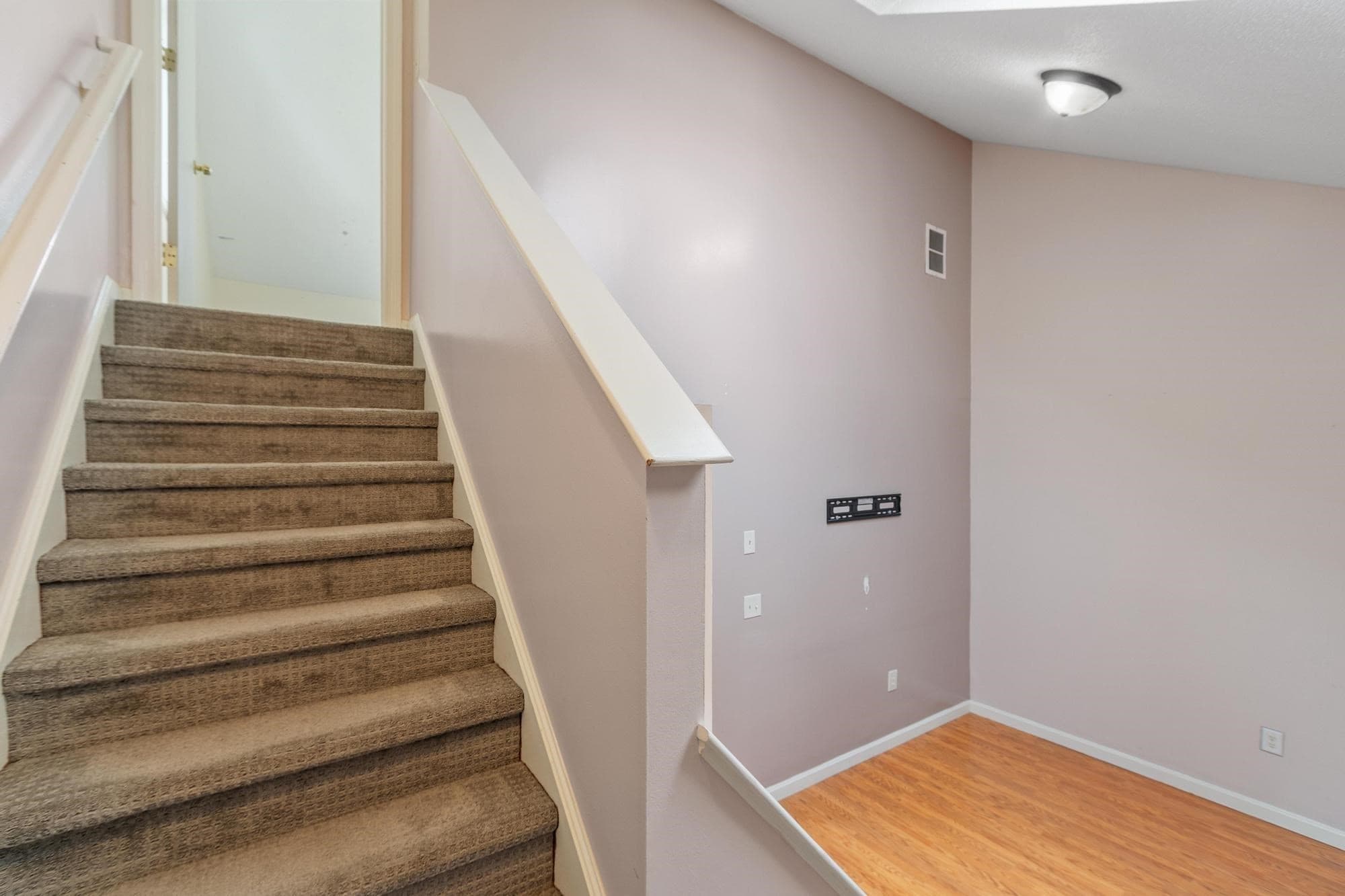 Condominium at 43 Meadow Pond Dr # A, Leominster MA 01453, Leominster, photo 22 of 36