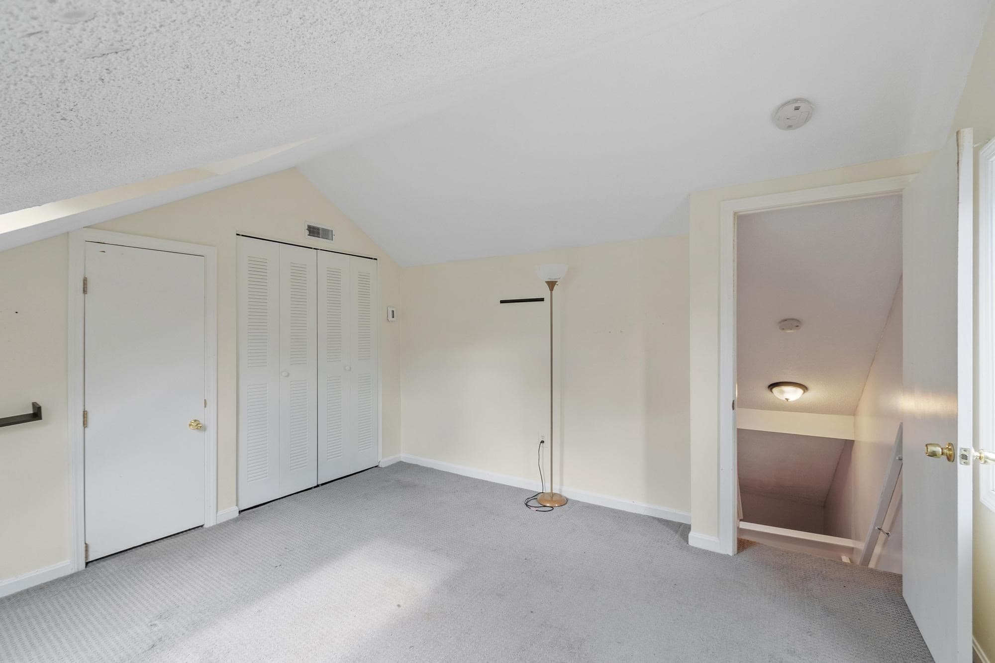 Condominium at 43 Meadow Pond Dr # A, Leominster MA 01453, Leominster, photo 24 of 36