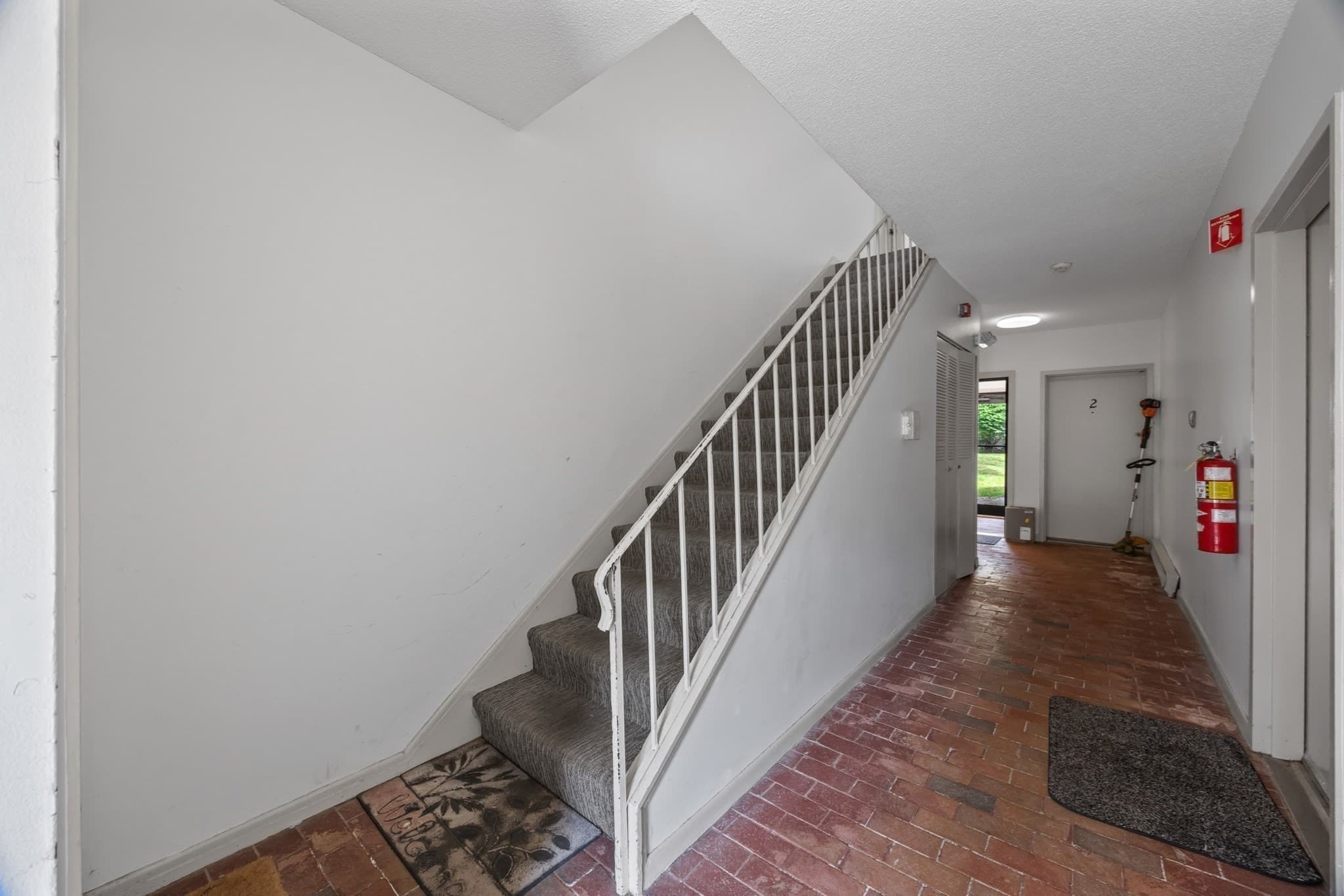 Condominium at 9 Thayer Pond Dr # 8, Oxford MA 01537, Oxford, photo 10 of 34