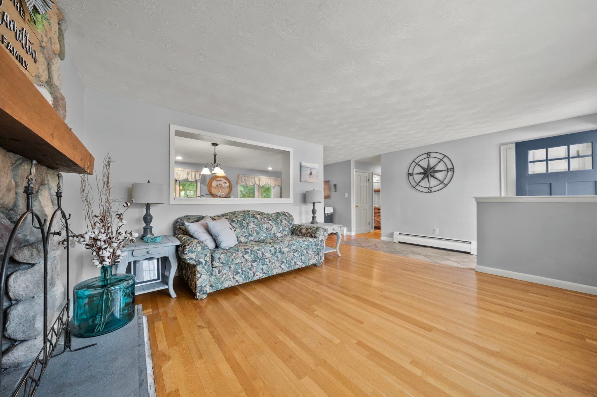 Single Family Residence at 31 Columbus Road, Woburn MA 01801, Woburn, photo 6 of 38