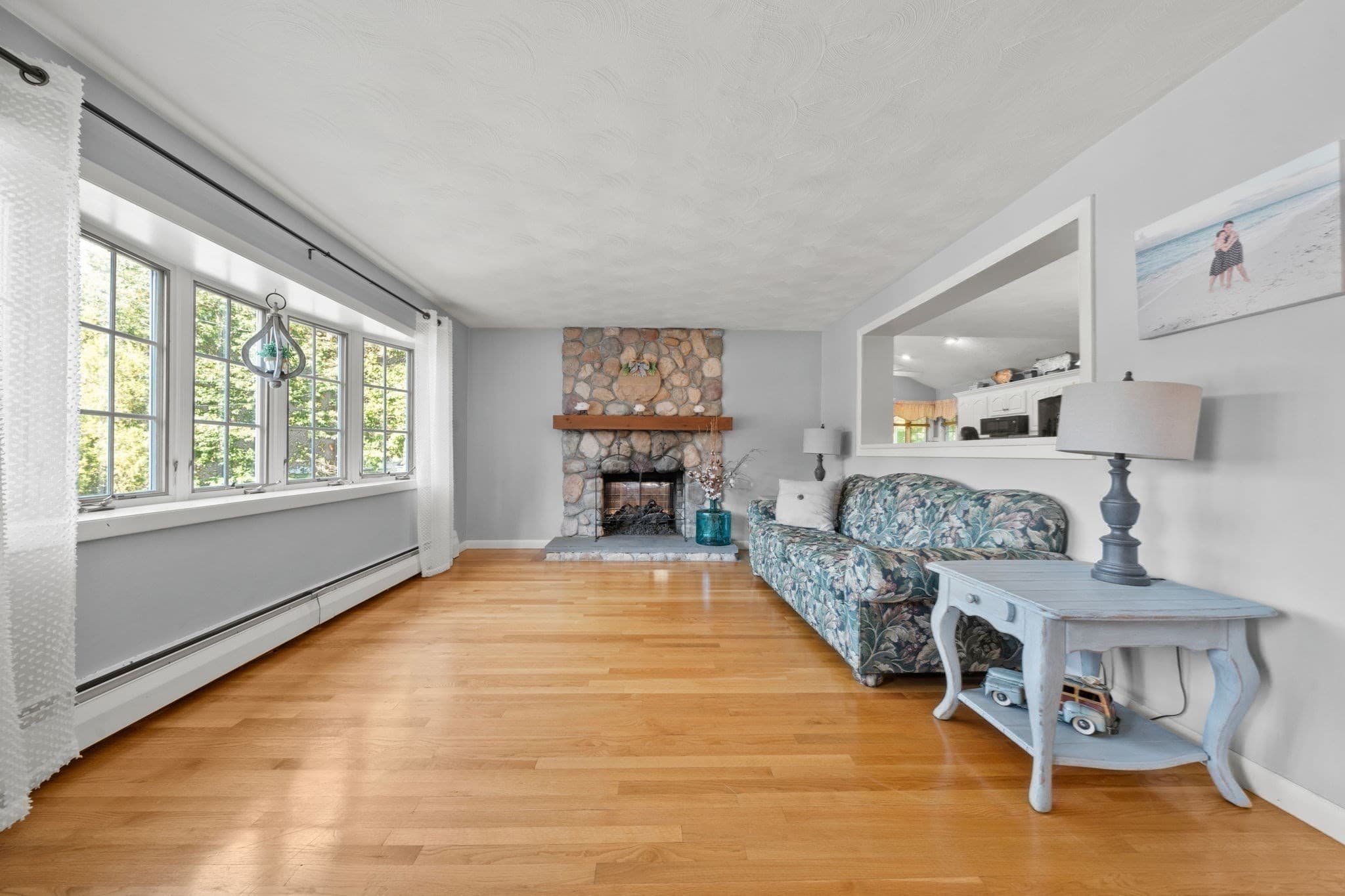 Single Family Residence at 31 Columbus Road, Woburn MA 01801, Woburn, photo 7 of 38
