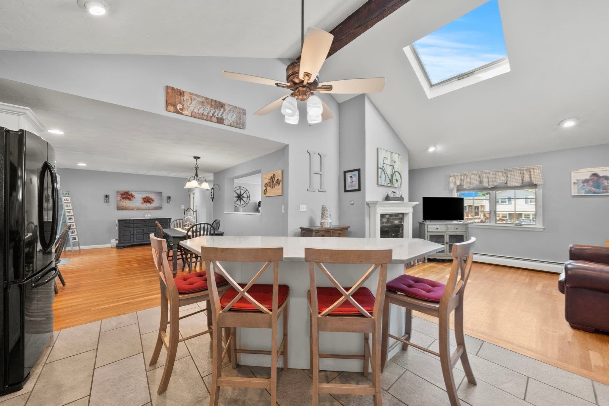 Single Family Residence at 31 Columbus Road, Woburn MA 01801, Woburn, photo 15 of 38