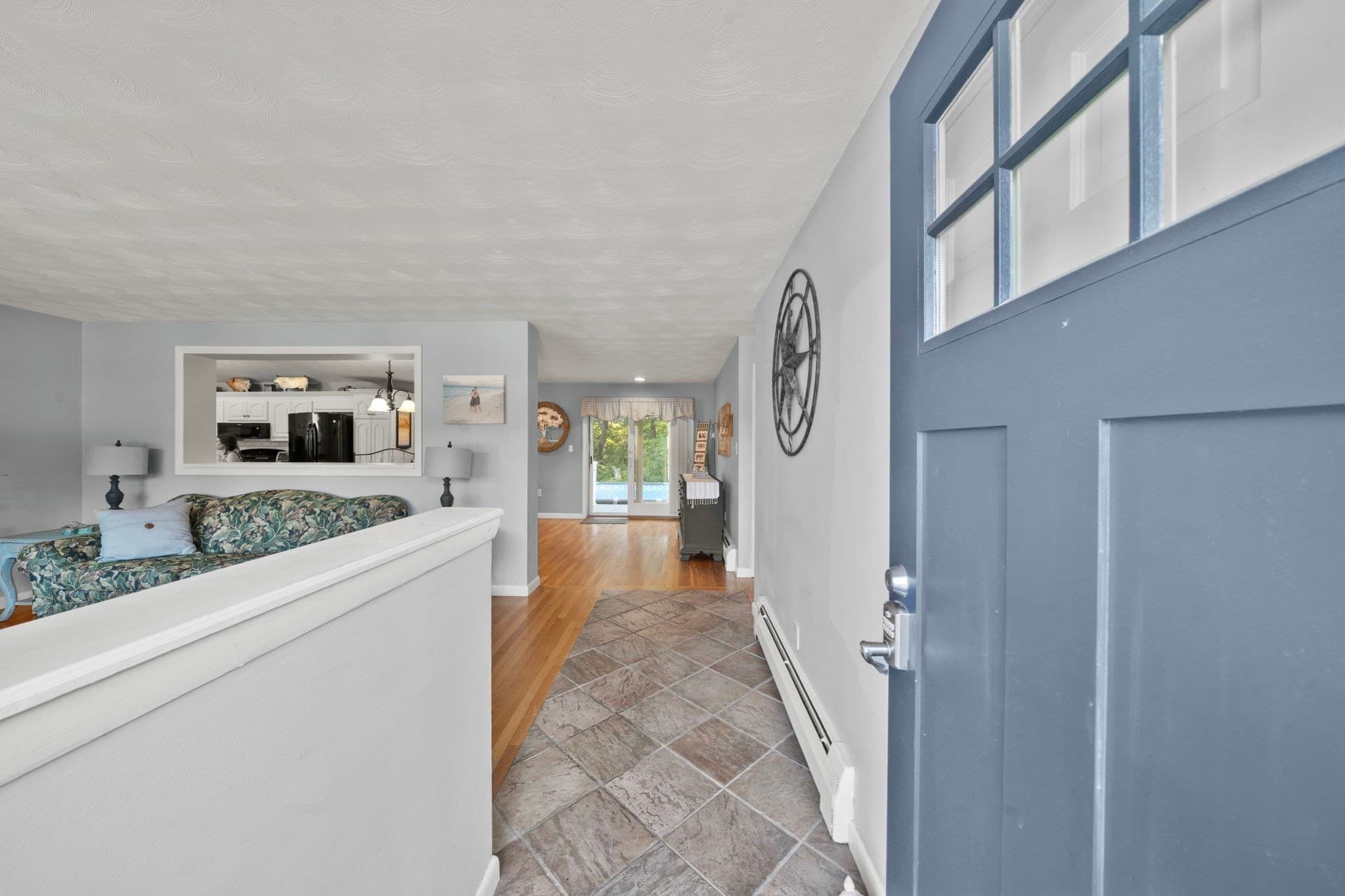 Single Family Residence at 31 Columbus Road, Woburn MA 01801, Woburn, photo 4 of 38
