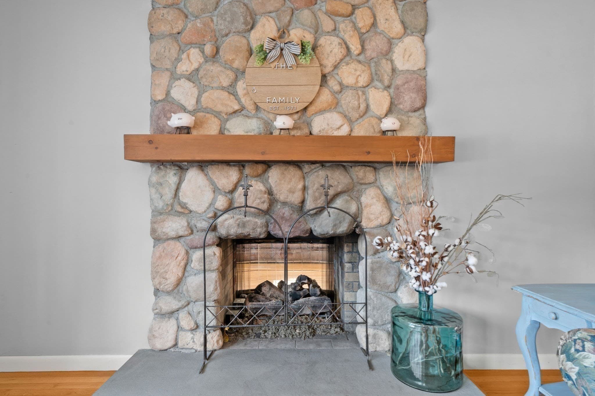 Single Family Residence at 31 Columbus Road, Woburn MA 01801, Woburn, photo 8 of 38