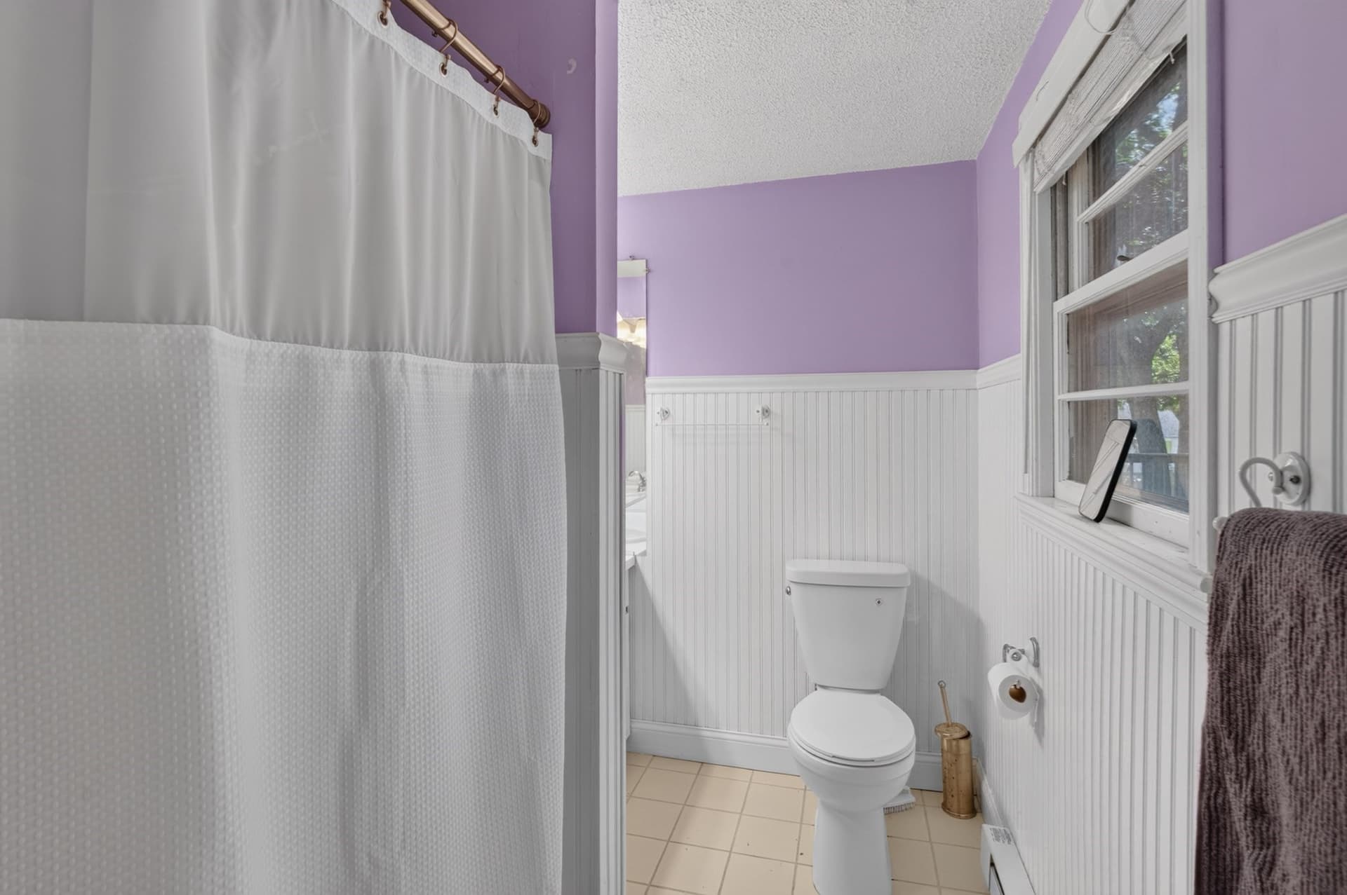 Single Family Residence at 40 High Pine Dr, Plymouth MA 02360, photo 14 of 29