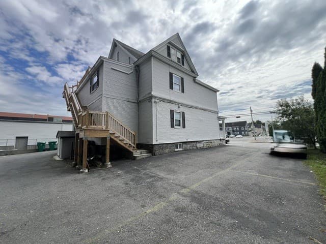 3 Family at 1535 Middlesex Street, Lowell MA 01851, Lowell, photo 6 of 42