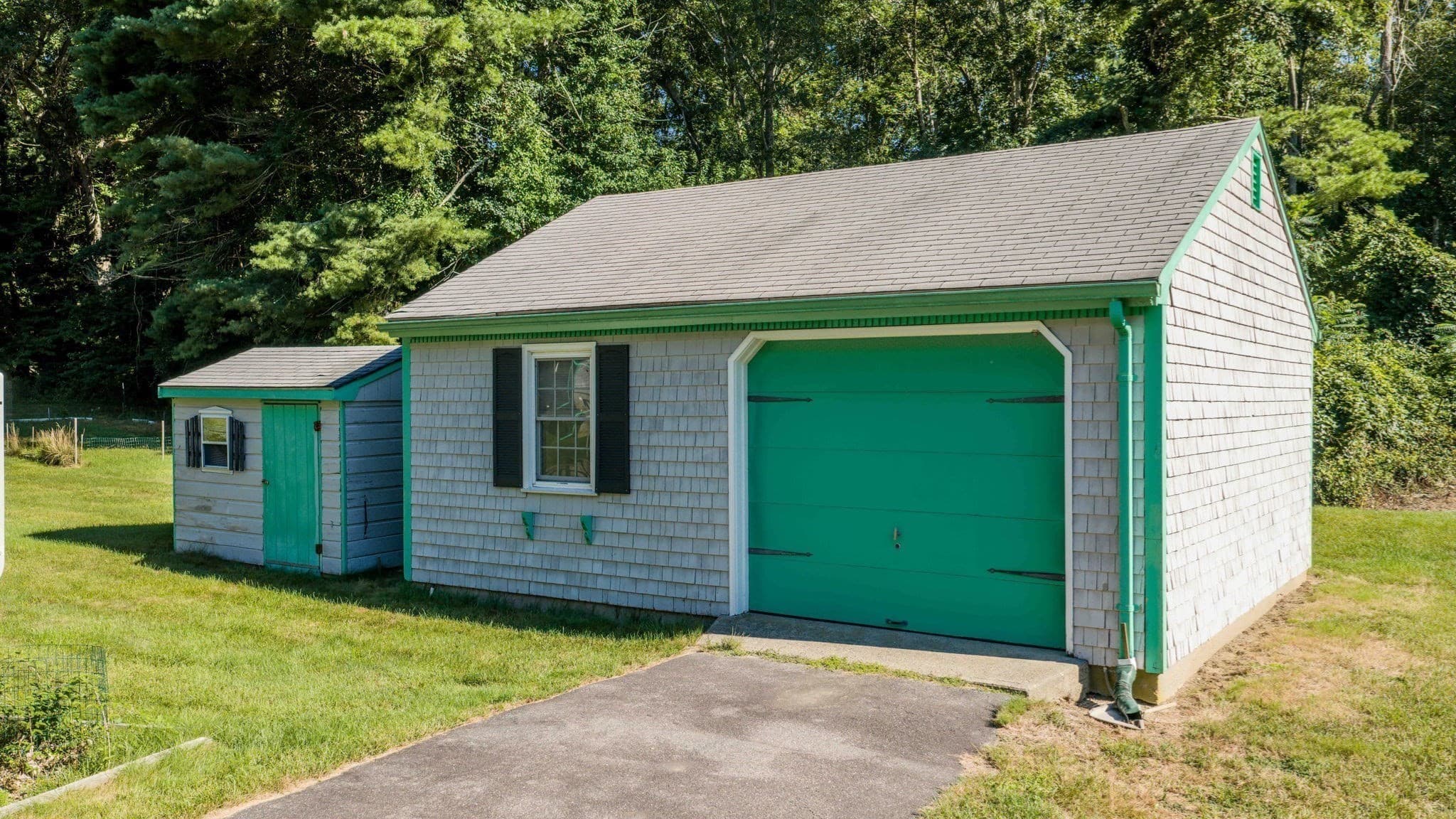 Single Family Residence at 1541 N Hixville Rd, Dartmouth MA 02747, Dartmouth, photo 26 of 32