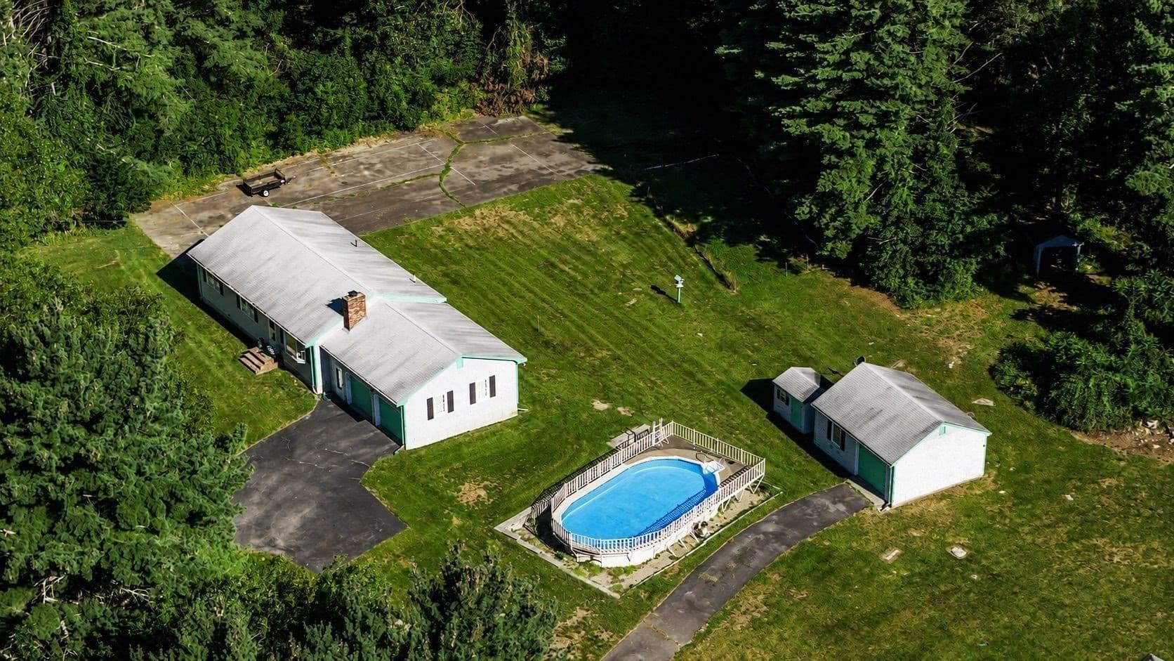 Single Family Residence at 1541 N Hixville Rd, Dartmouth MA 02747, Dartmouth, photo 30 of 32