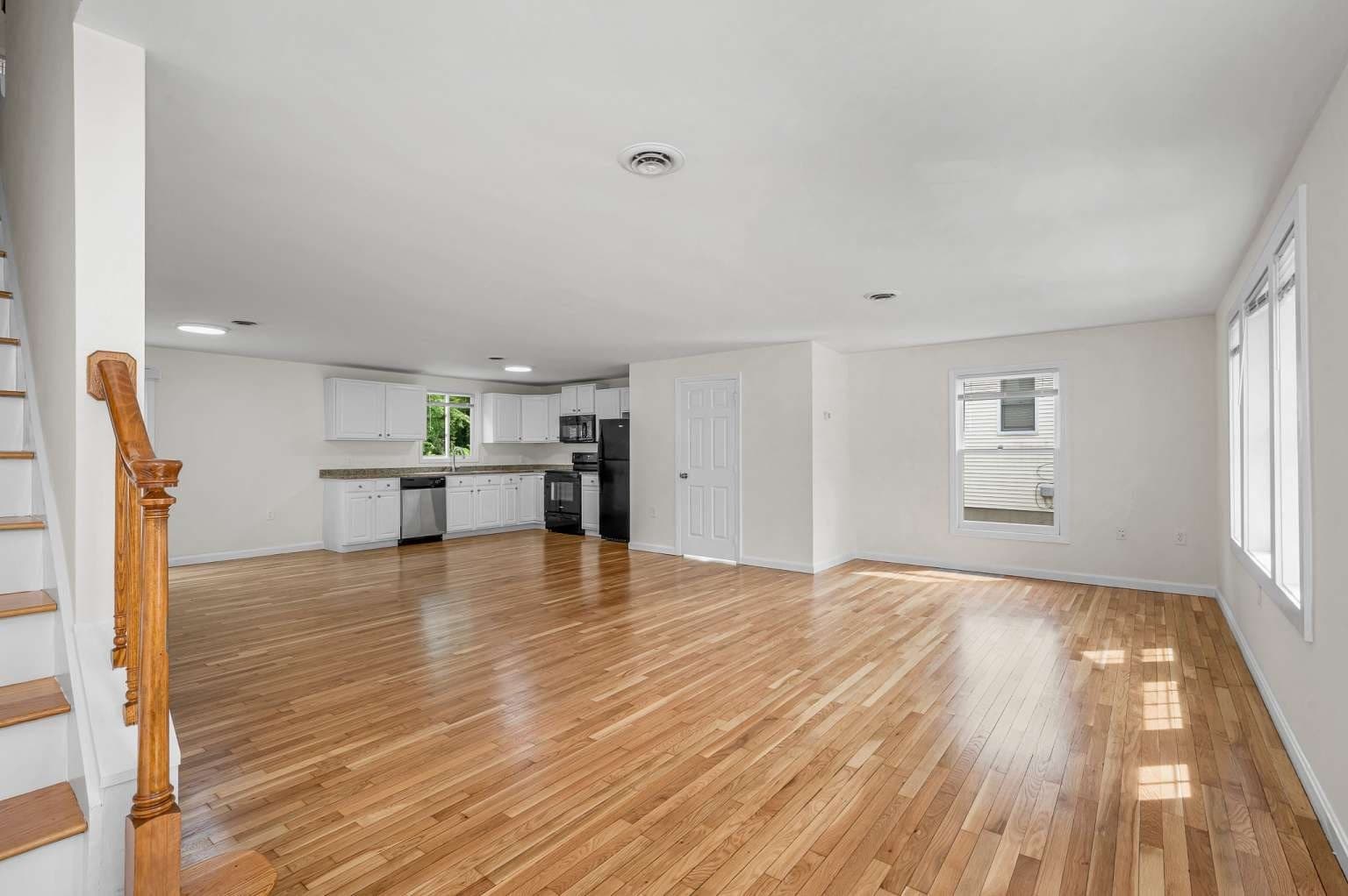 Condominium at 36 Mahogany Run # 36, Leominster MA 01453, Leominster, photo 10 of 18