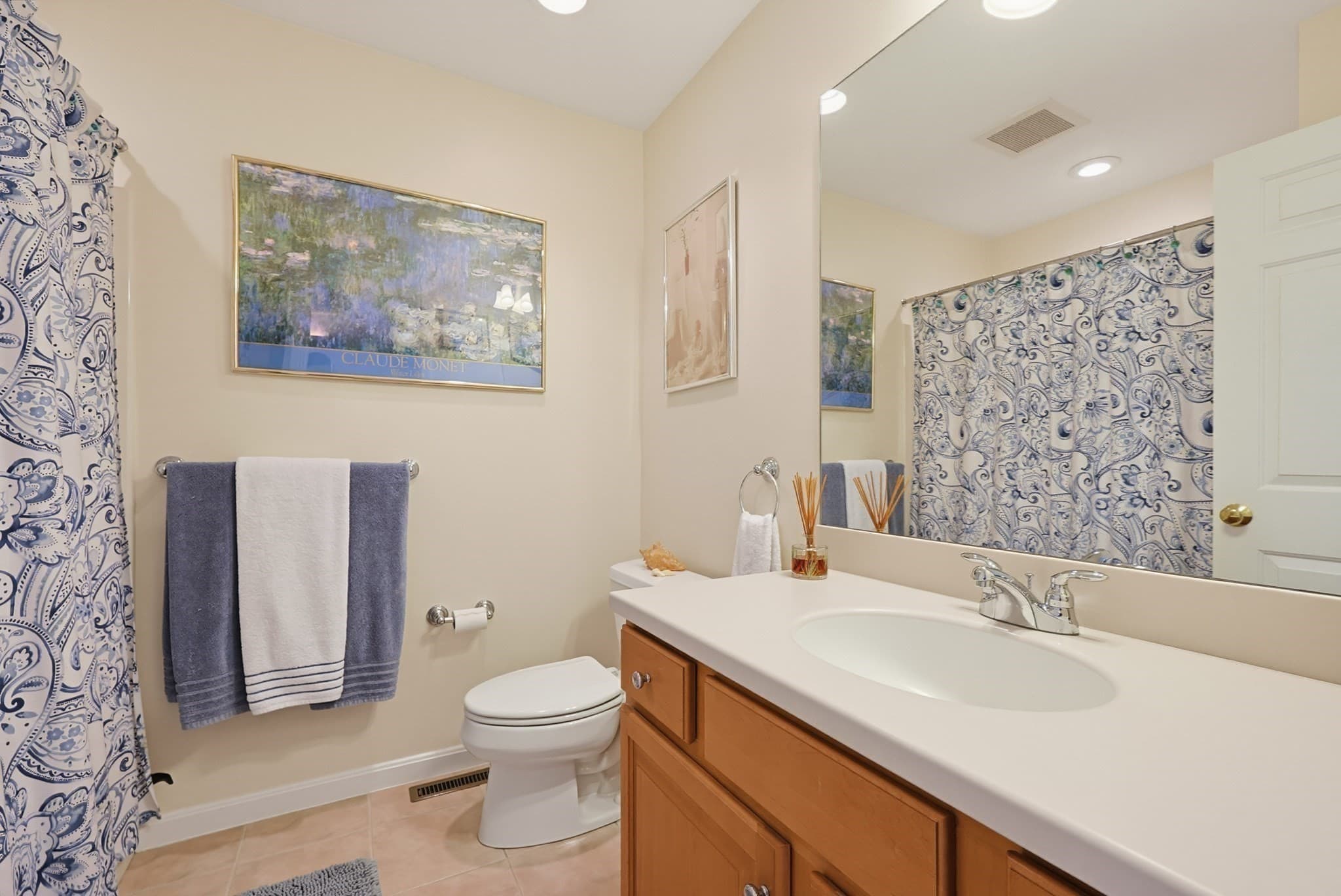 Condominium at 344 Godfrey # 344, Norton MA 02766, Norton, photo 18 of 22