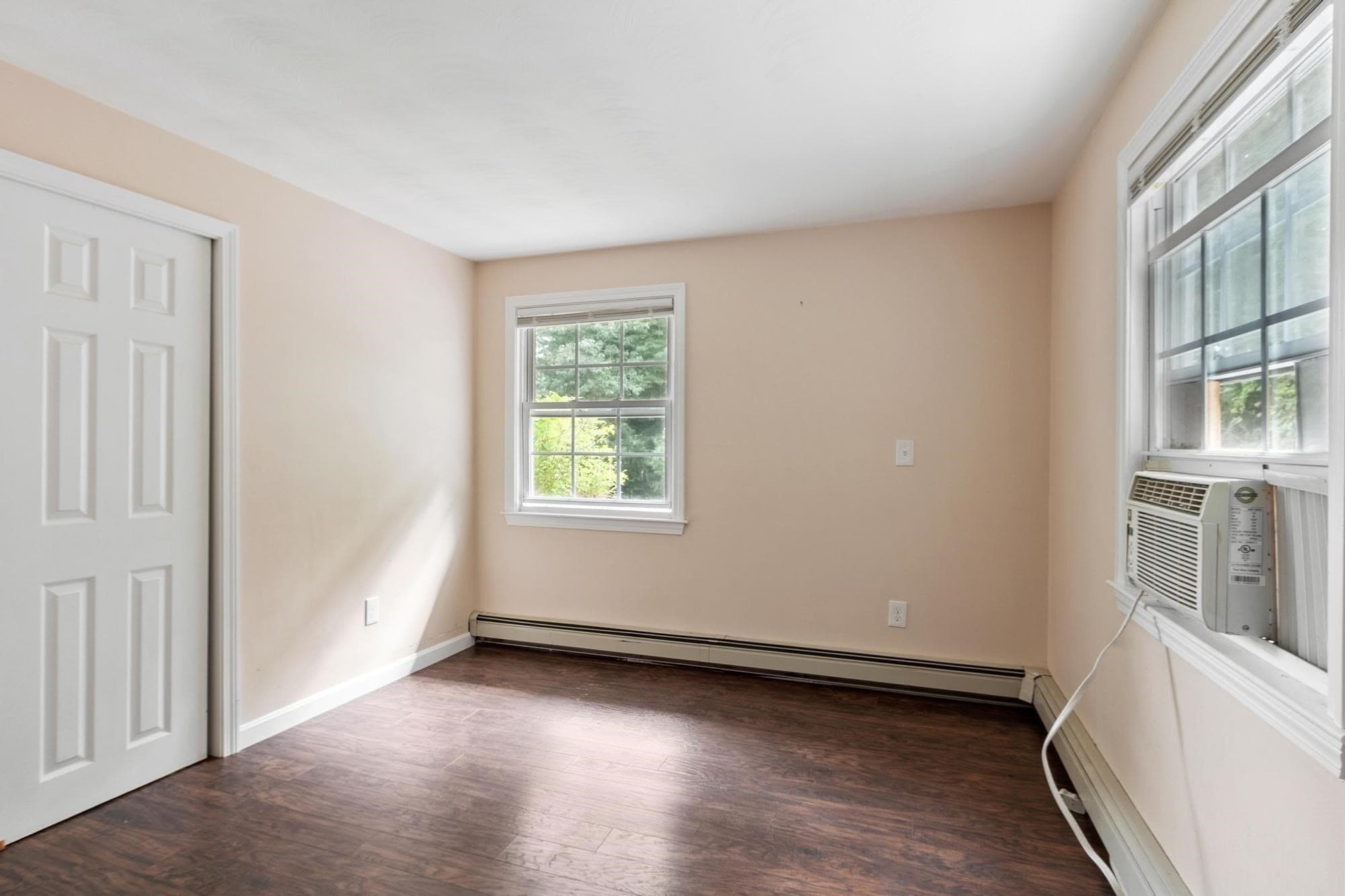 Single Family Residence at 4 Algonquin Rd, Chelmsford MA 01824, photo 25 of 31