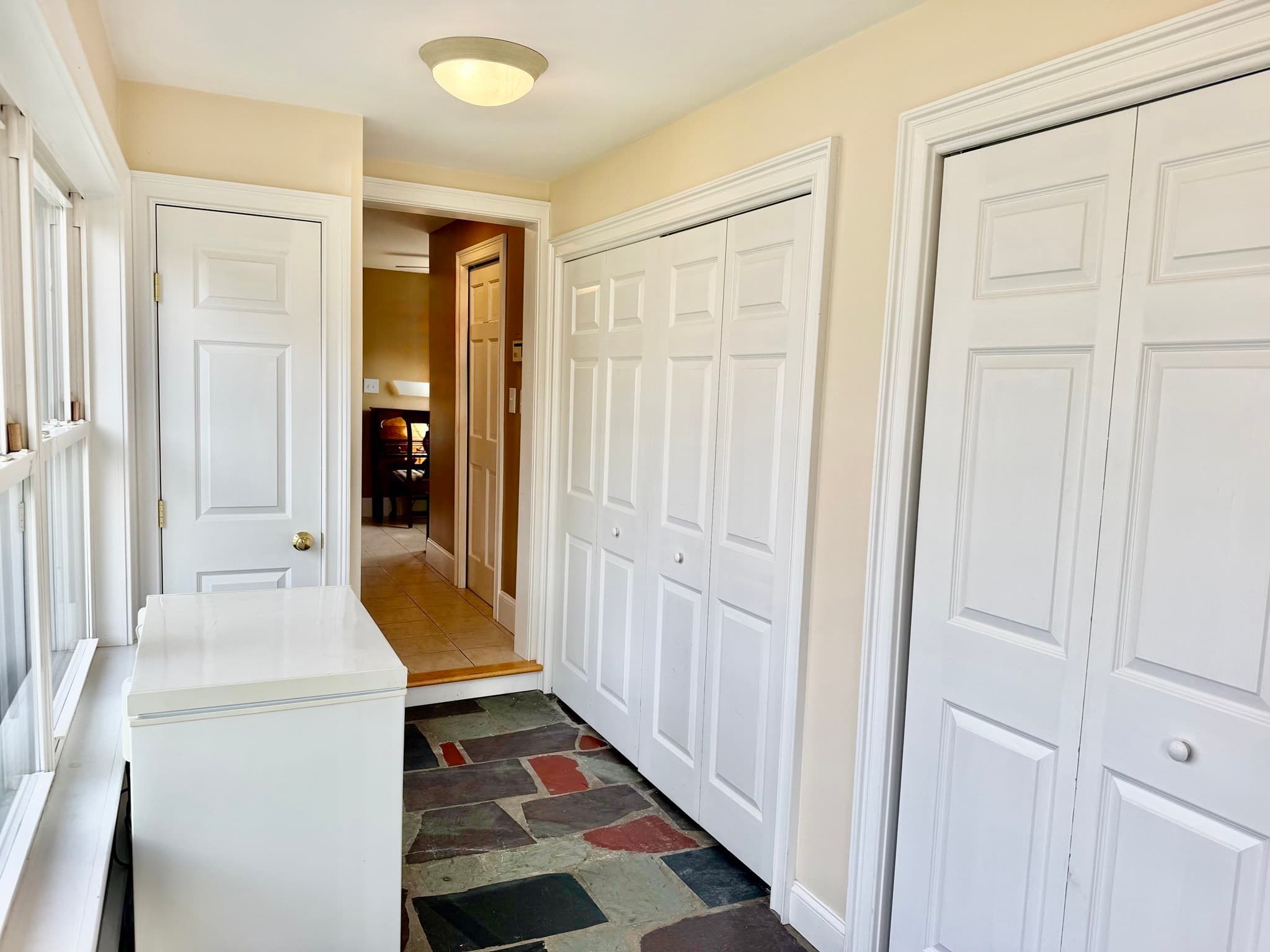 Single Family Residence at 148 Madison Street, Fall River MA 02720, Fall River, photo 5 of 22