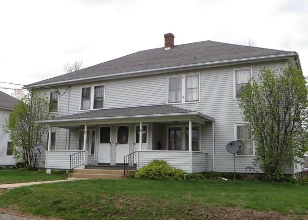 2 Hill St, Southbridge MA 01550