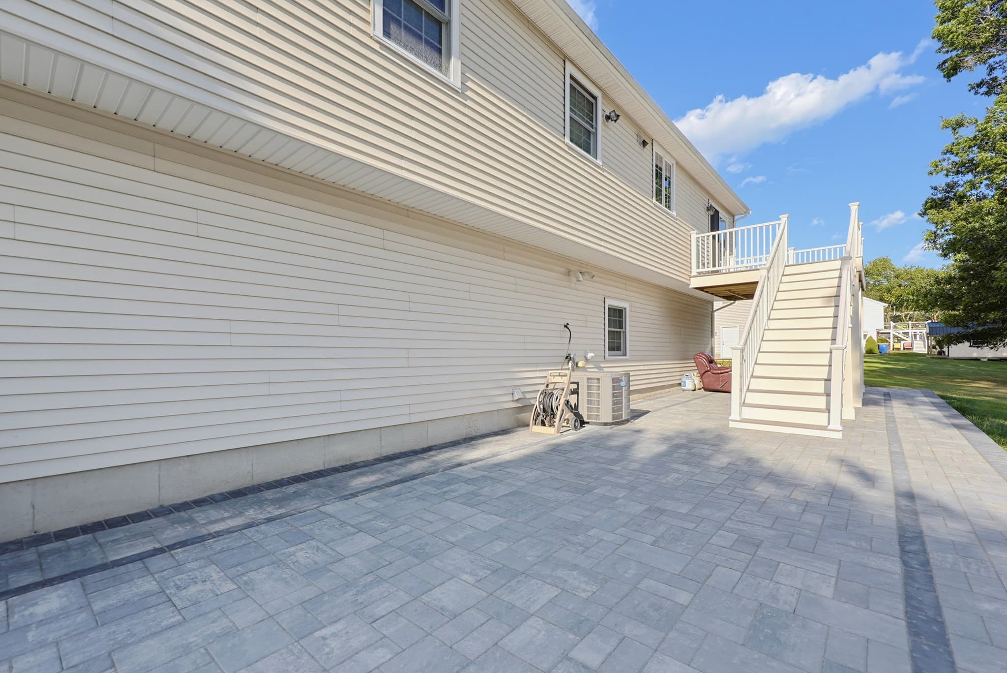 Single Family Residence at 5 Ivy Cir, Randolph MA 02368, Randolph, photo 33 of 36