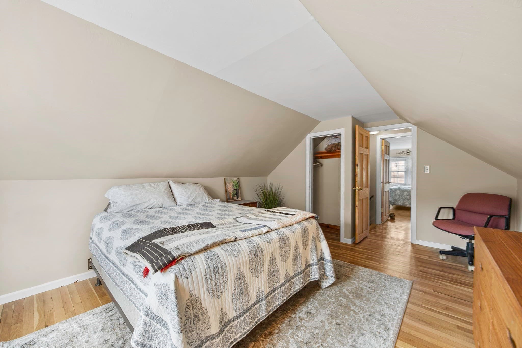 Single Family Residence at 254 Mccarthy Ave, Chicopee MA 01020, Chicopee, photo 16 of 36