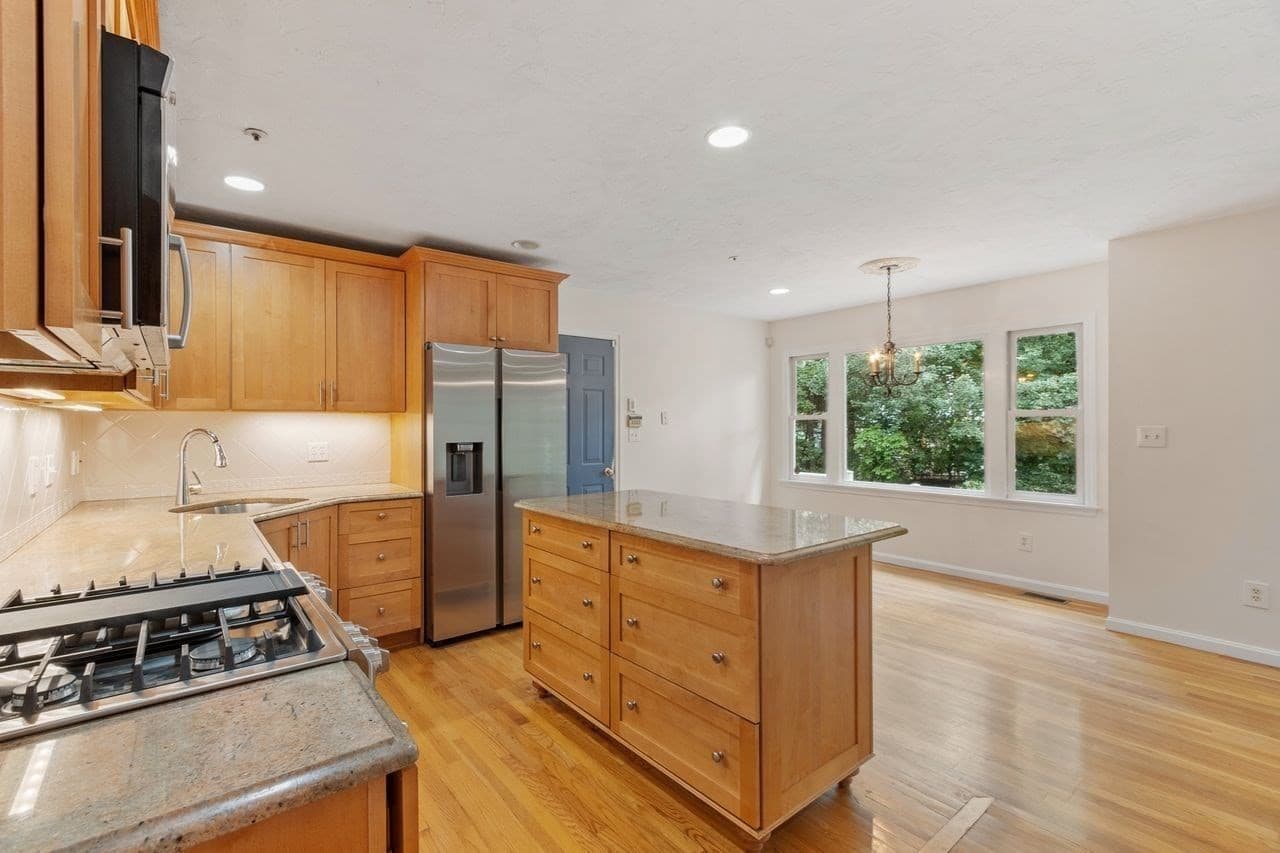 Single Family Residence at 57 Cobblestone Circle, North Andover MA 01845, North Andover, photo 2 of 36