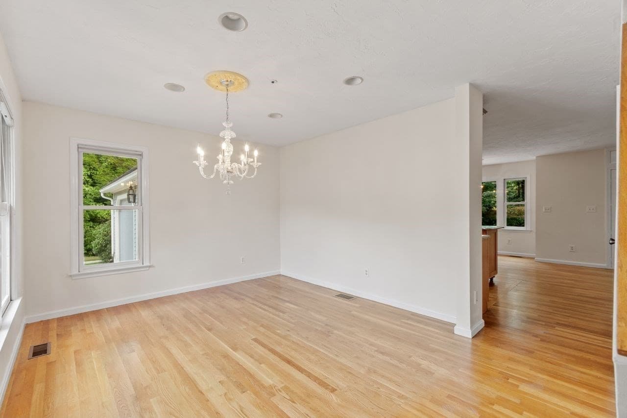 Single Family Residence at 57 Cobblestone Circle, North Andover MA 01845, North Andover, photo 12 of 36