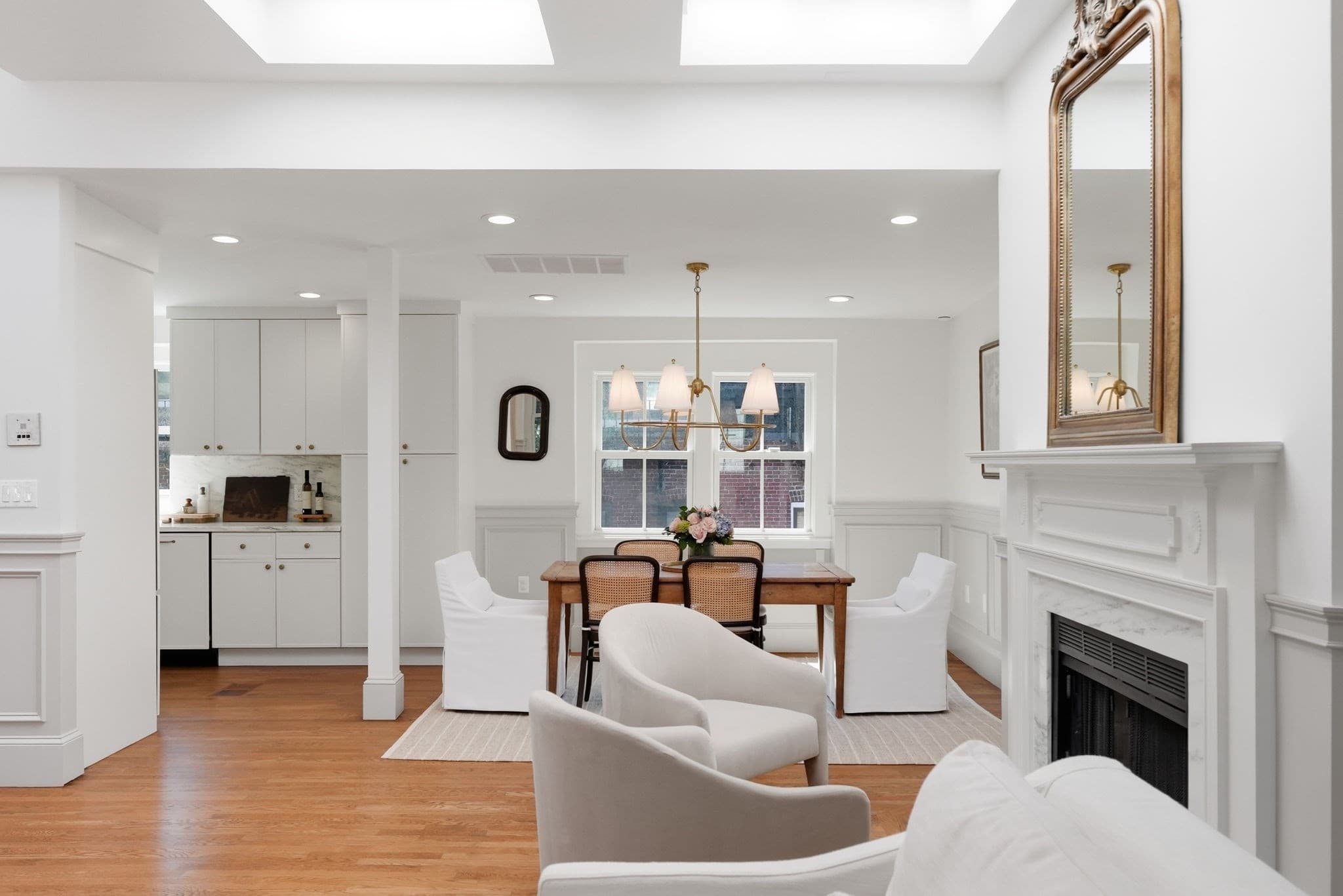 Condominium at 58 Gray St # 3, Boston MA 02116, photo 5 of 41