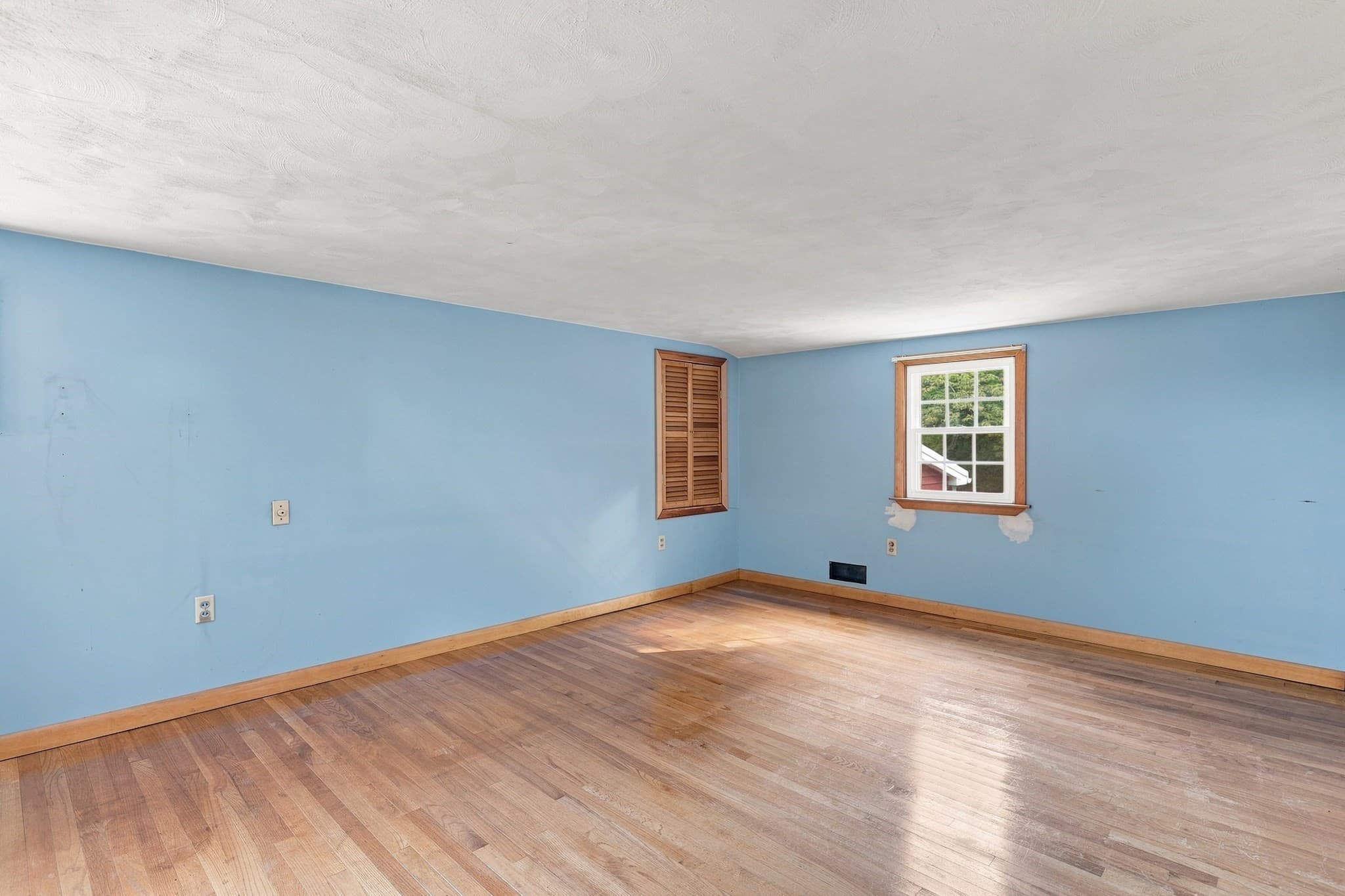 Single Family Residence at 200 Hockanum Rd, Hadley MA 01035, Hadley, photo 27 of 41