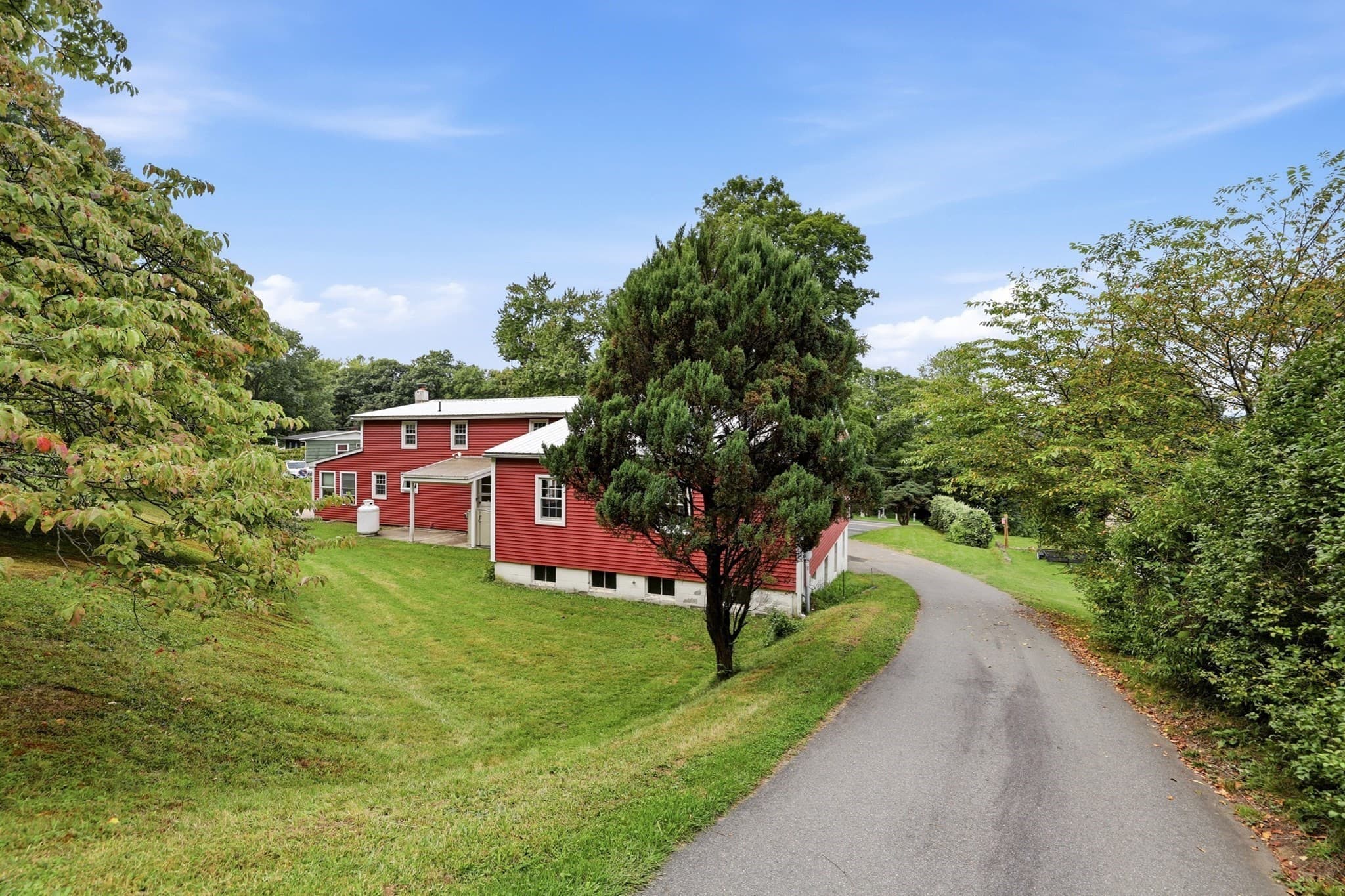 Single Family Residence at 200 Hockanum Rd, Hadley MA 01035, Hadley, photo 32 of 41