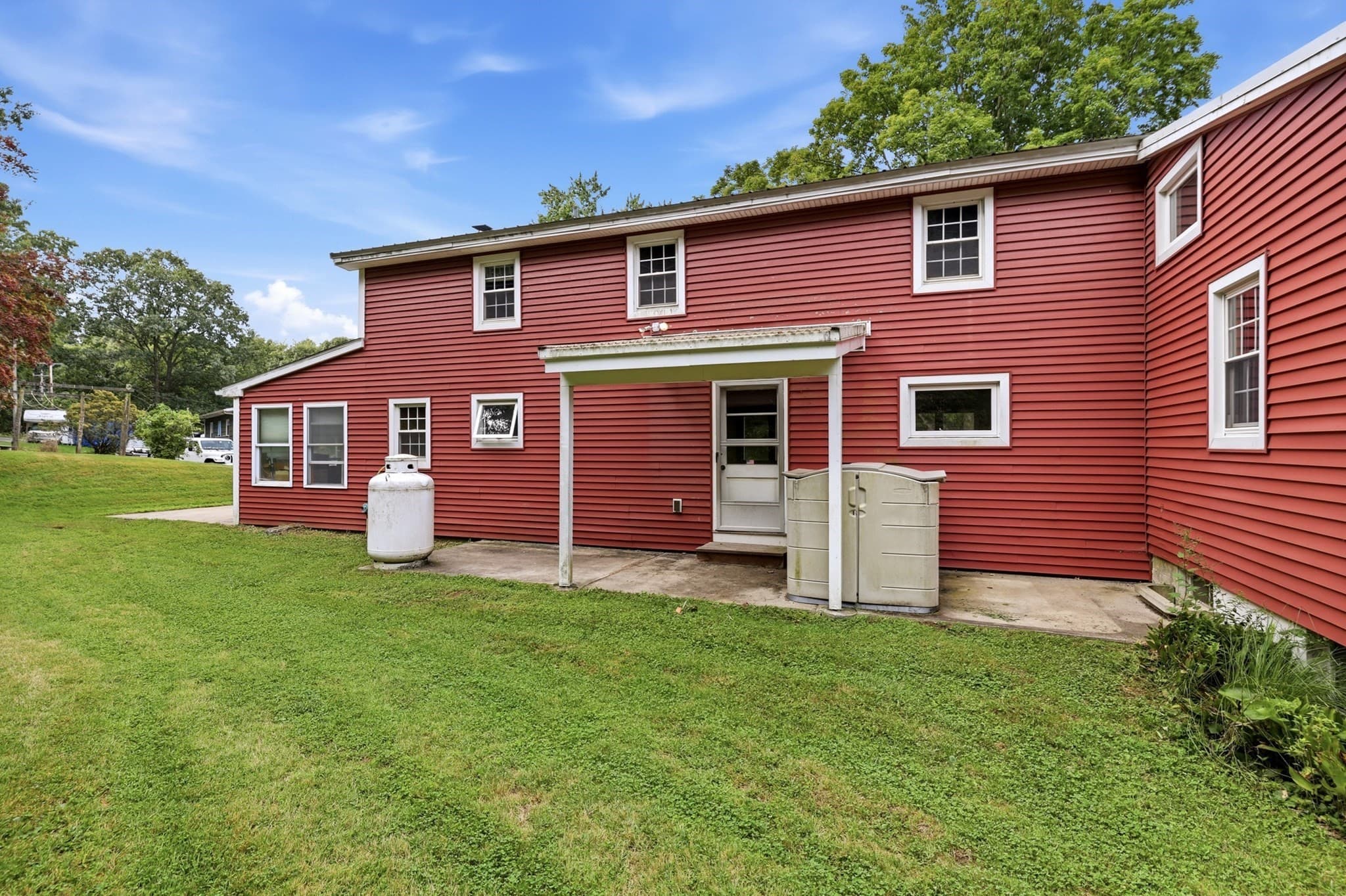 Single Family Residence at 200 Hockanum Rd, Hadley MA 01035, Hadley, photo 33 of 41