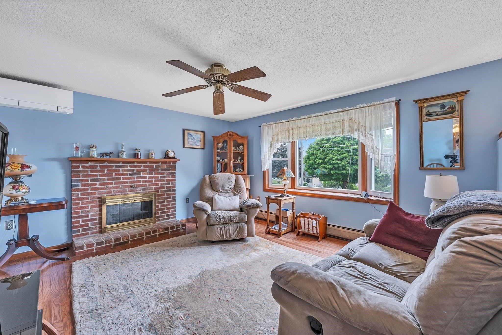 2 Family - 2 Units Side by Side at 101 Long Hill Dr, Leominster MA 01453, Leominster, photo 9 of 39