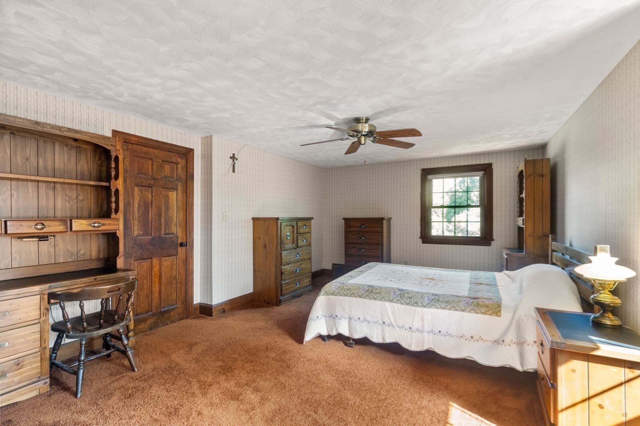 Single Family Residence at 283 Hamlin St, Acushnet MA 02743, Acushnet, photo 22 of 37
