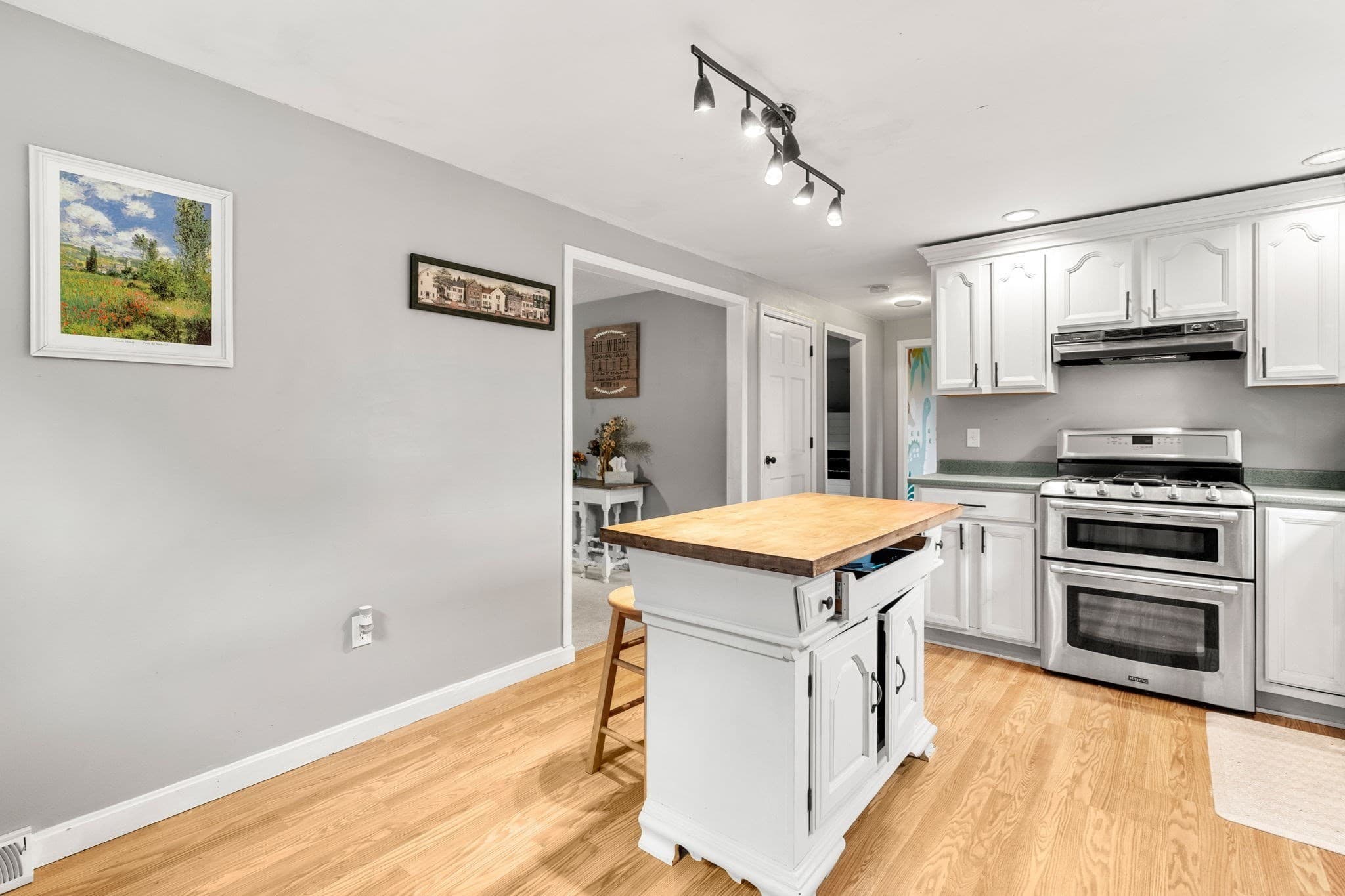 Single Family Residence at 71 Mason, Townsend MA 01474, Townsend, photo 6 of 33