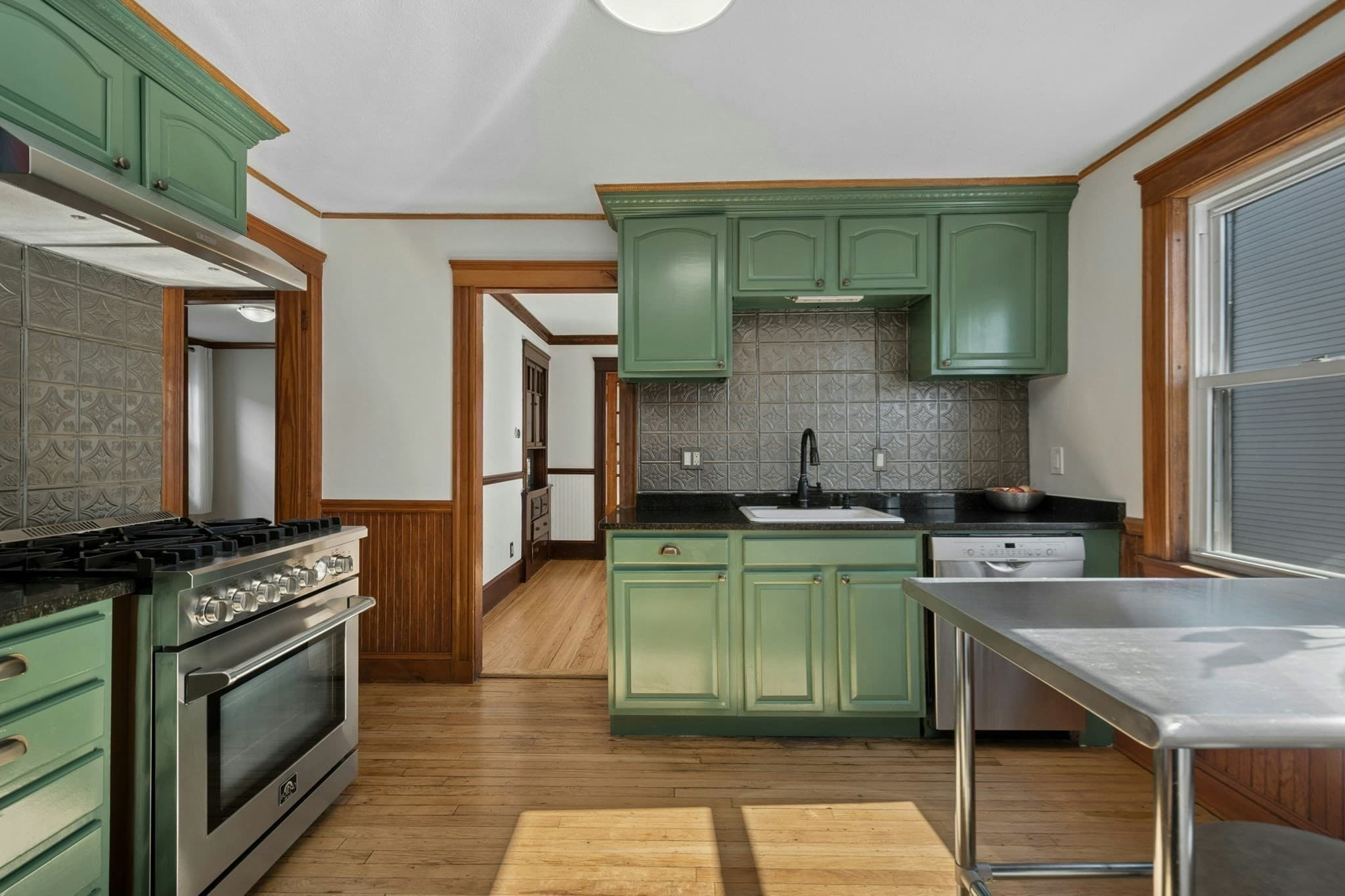 Condominium at 10-12 Colgate Rd # 2, Boston MA 02131, Boston, photo 5 of 34