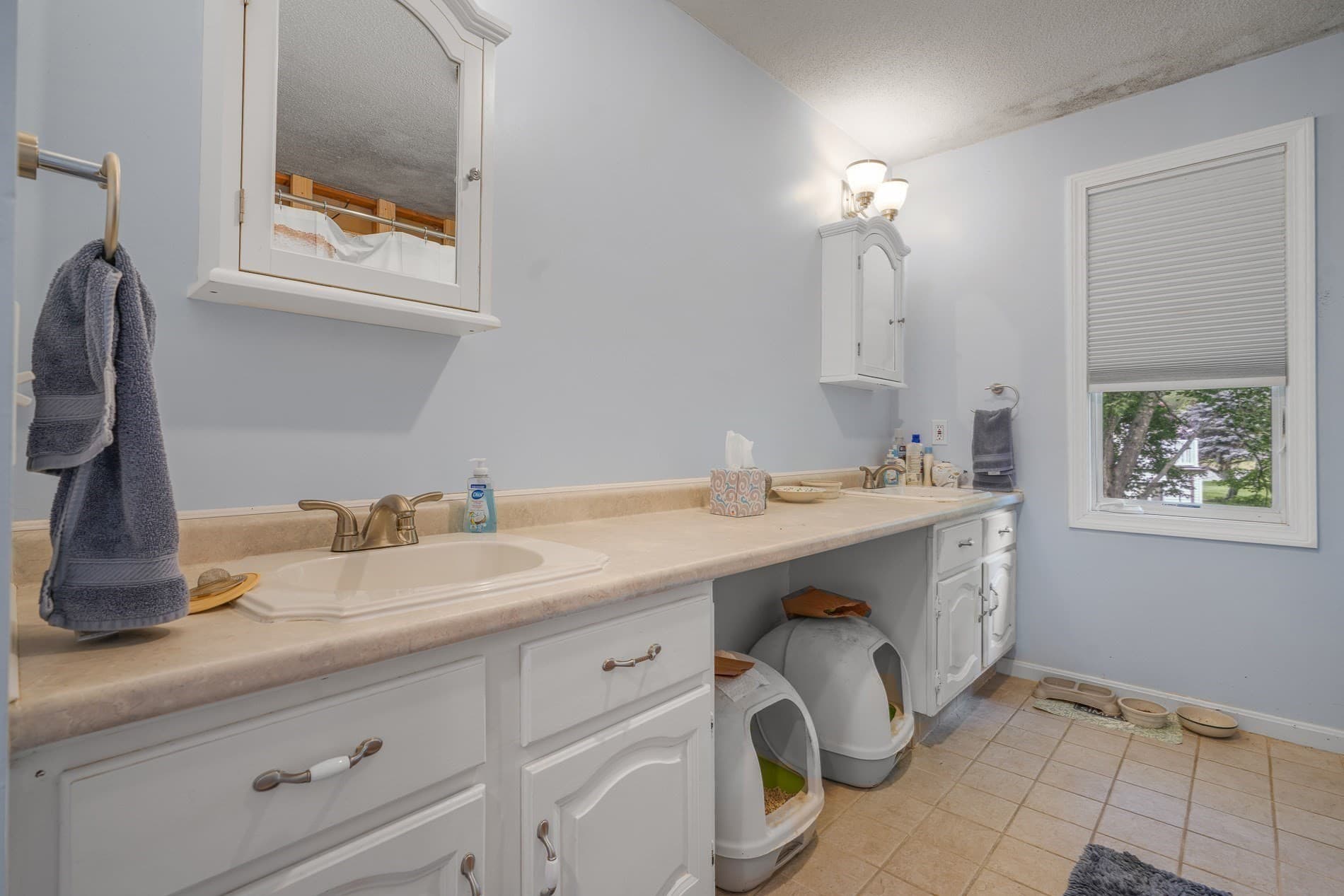 Single Family Residence at 37 Slade St, Swansea MA 02777, Swansea, photo 18 of 31