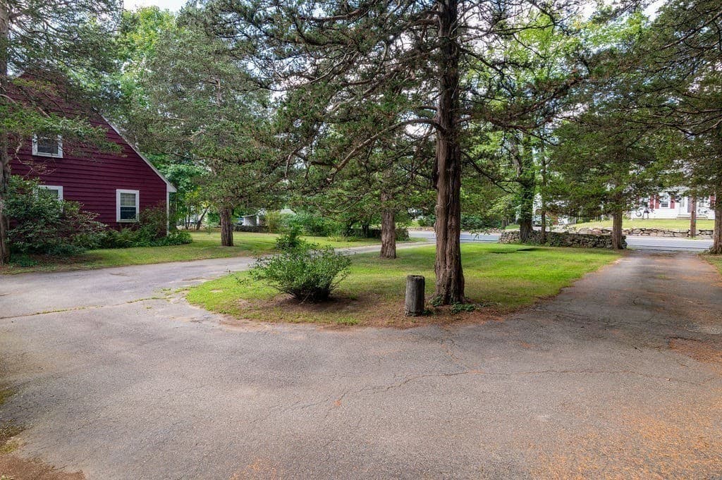 Single Family Residence at 1248 Pleasant St, Brockton MA 02301, Brockton, photo 30 of 41