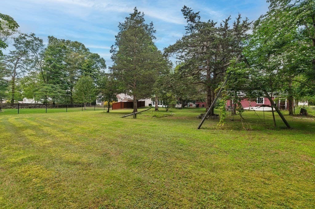 Single Family Residence at 1248 Pleasant St, Brockton MA 02301, Brockton, photo 34 of 41