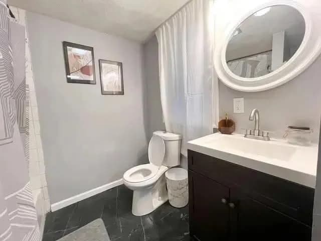 4 Family at 904 Main St, Woburn MA 01801, Woburn, photo 6 of 12