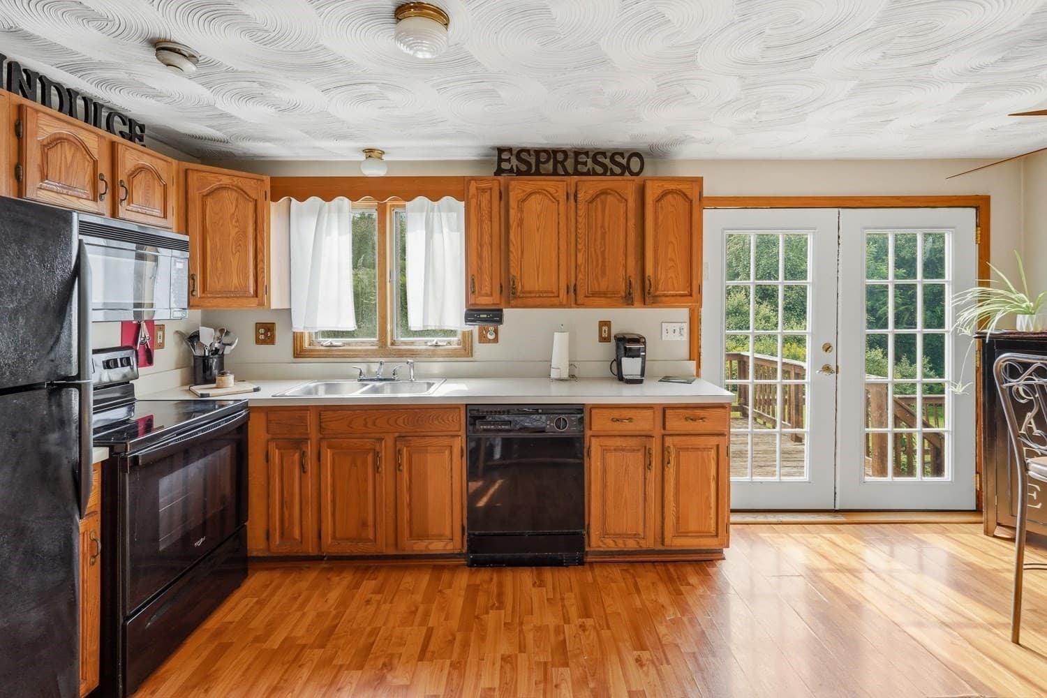 Single Family Residence at 4 Henry Marsh Rd # B, Oxford MA 01540, Oxford, photo 7 of 38
