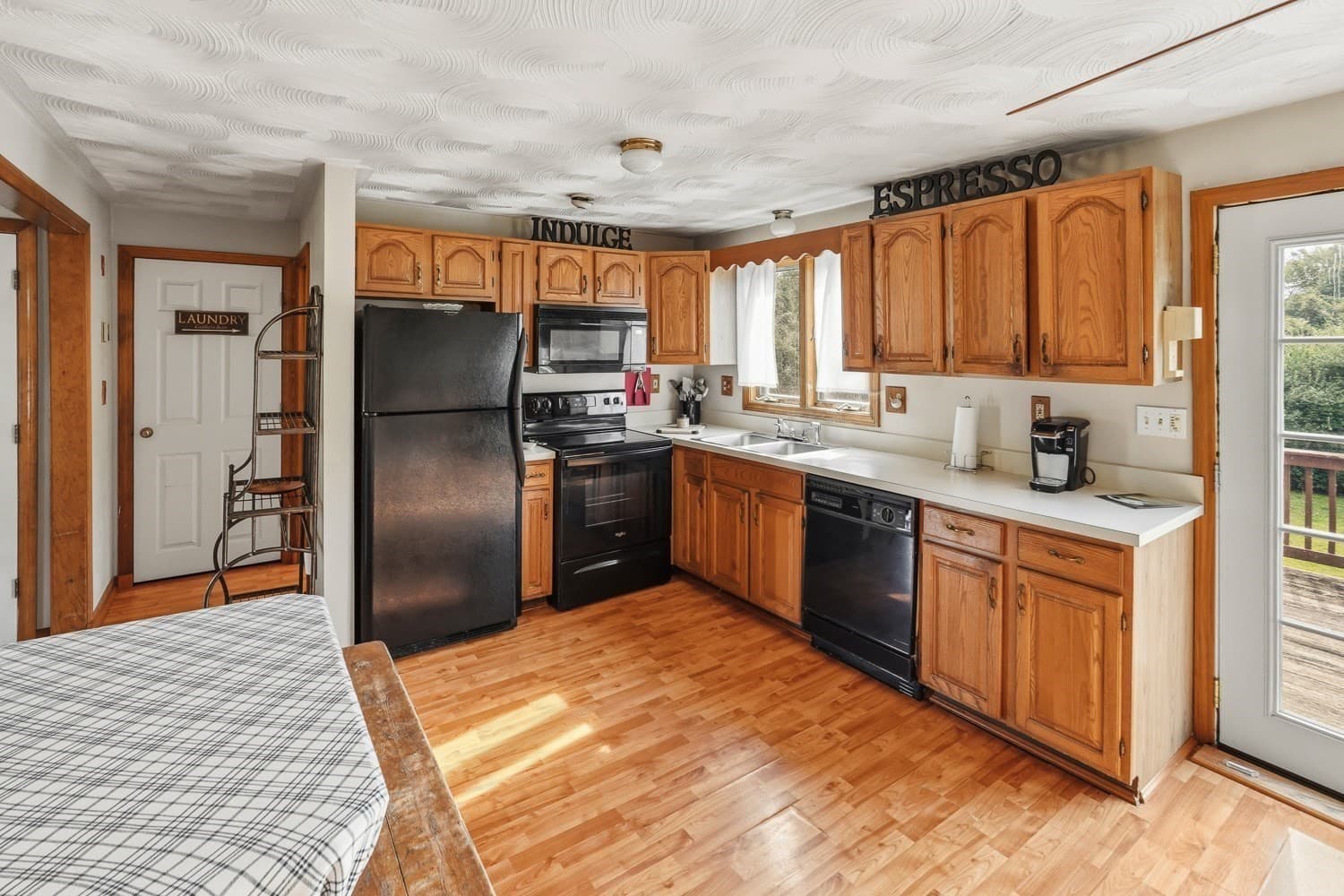 Single Family Residence at 4 Henry Marsh Rd # B, Oxford MA 01540, Oxford, photo 9 of 38