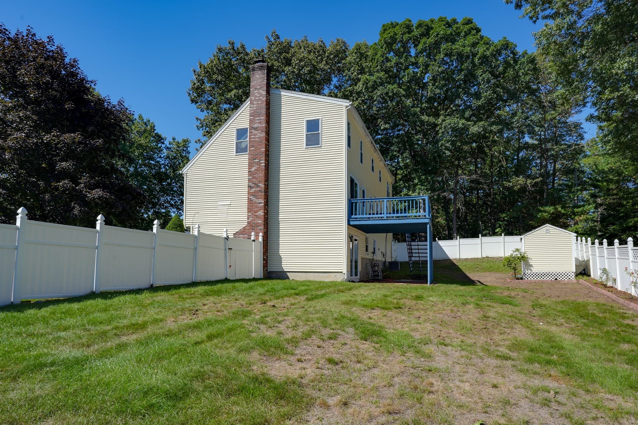 Single Family Residence at 4 Quail Run Rd, Wilmington MA 01887, Wilmington, photo 4 of 41