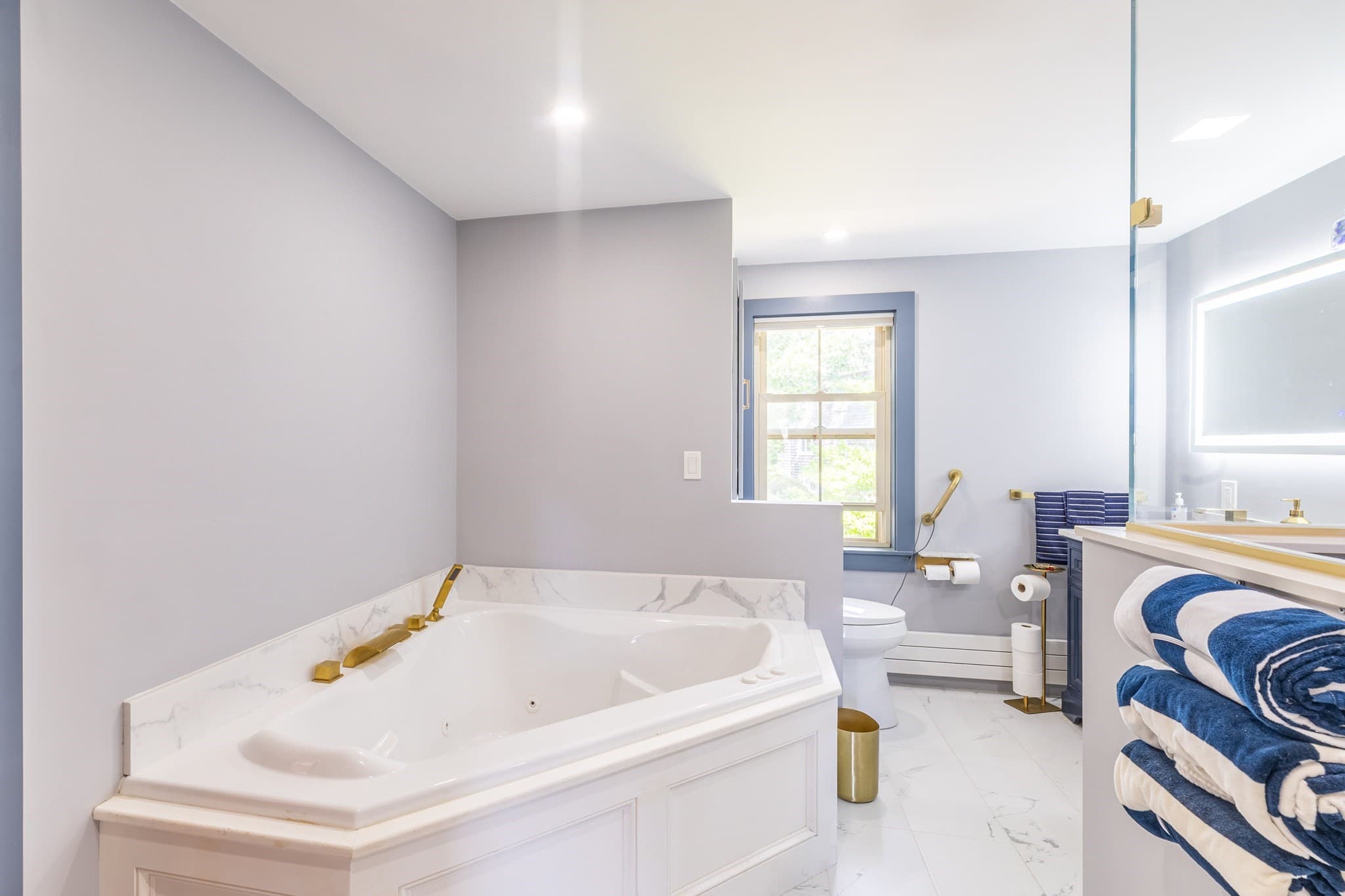 Single Family Residence at 6 Hillcrest Rd, Beverly MA 01915, Beverly, photo 23 of 36
