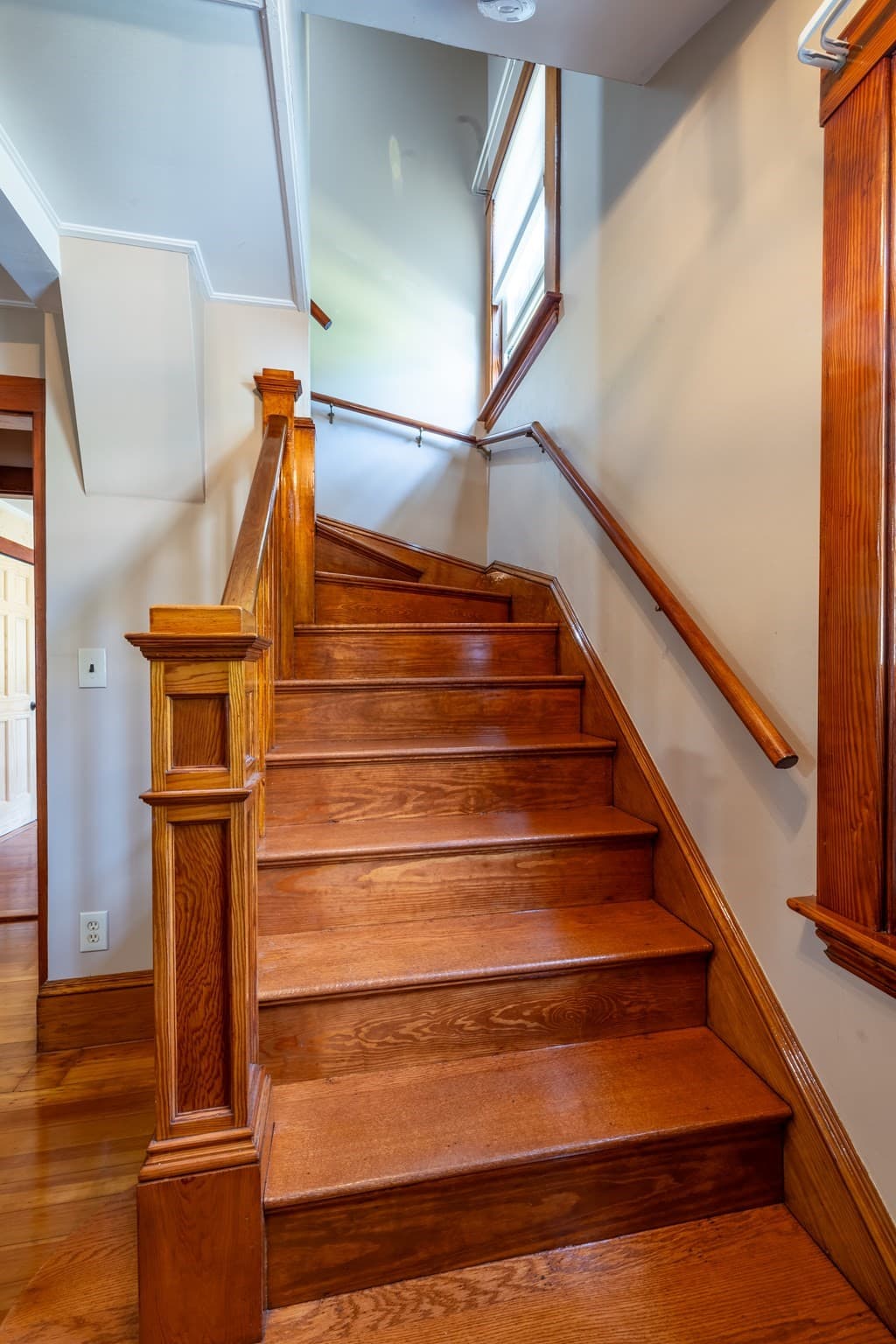 Single Family Residence at 6 Hillcrest Rd, Beverly MA 01915, Beverly, photo 20 of 36