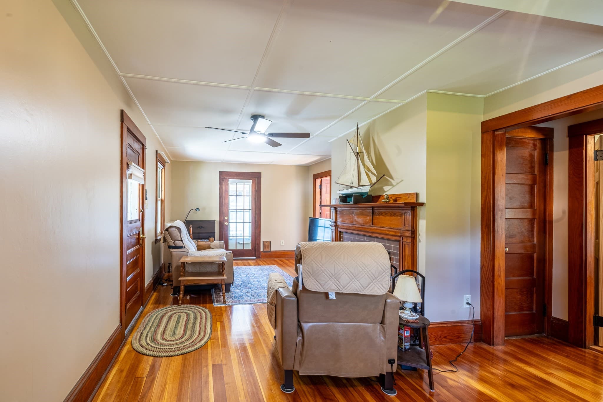 Single Family Residence at 6 Hillcrest Rd, Beverly MA 01915, Beverly, photo 10 of 36