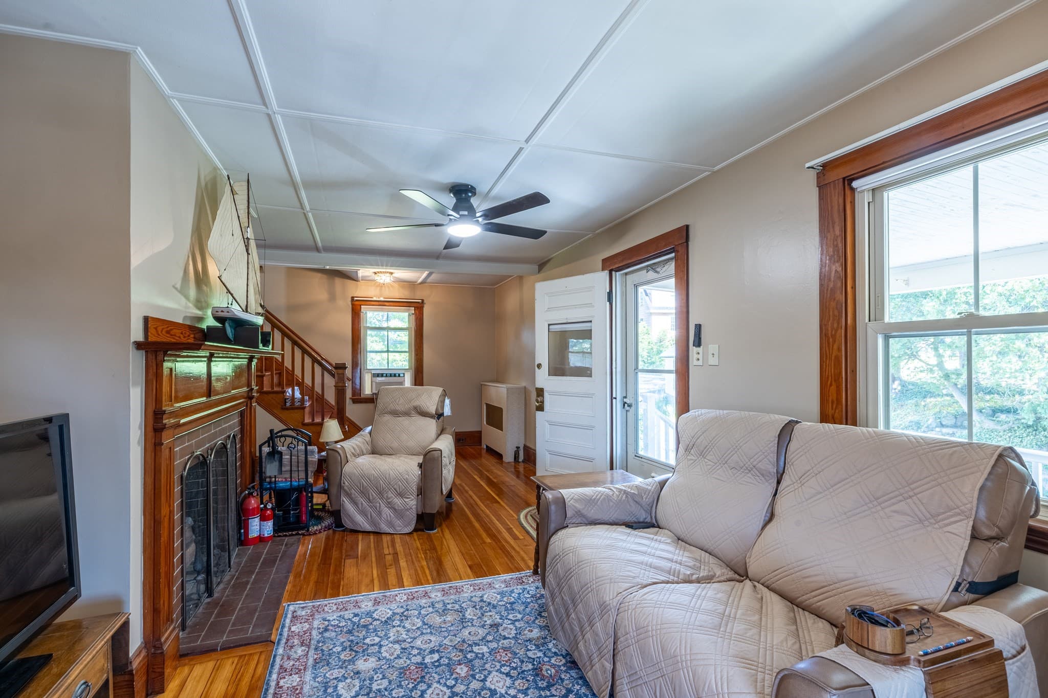 Single Family Residence at 6 Hillcrest Rd, Beverly MA 01915, Beverly, photo 11 of 36