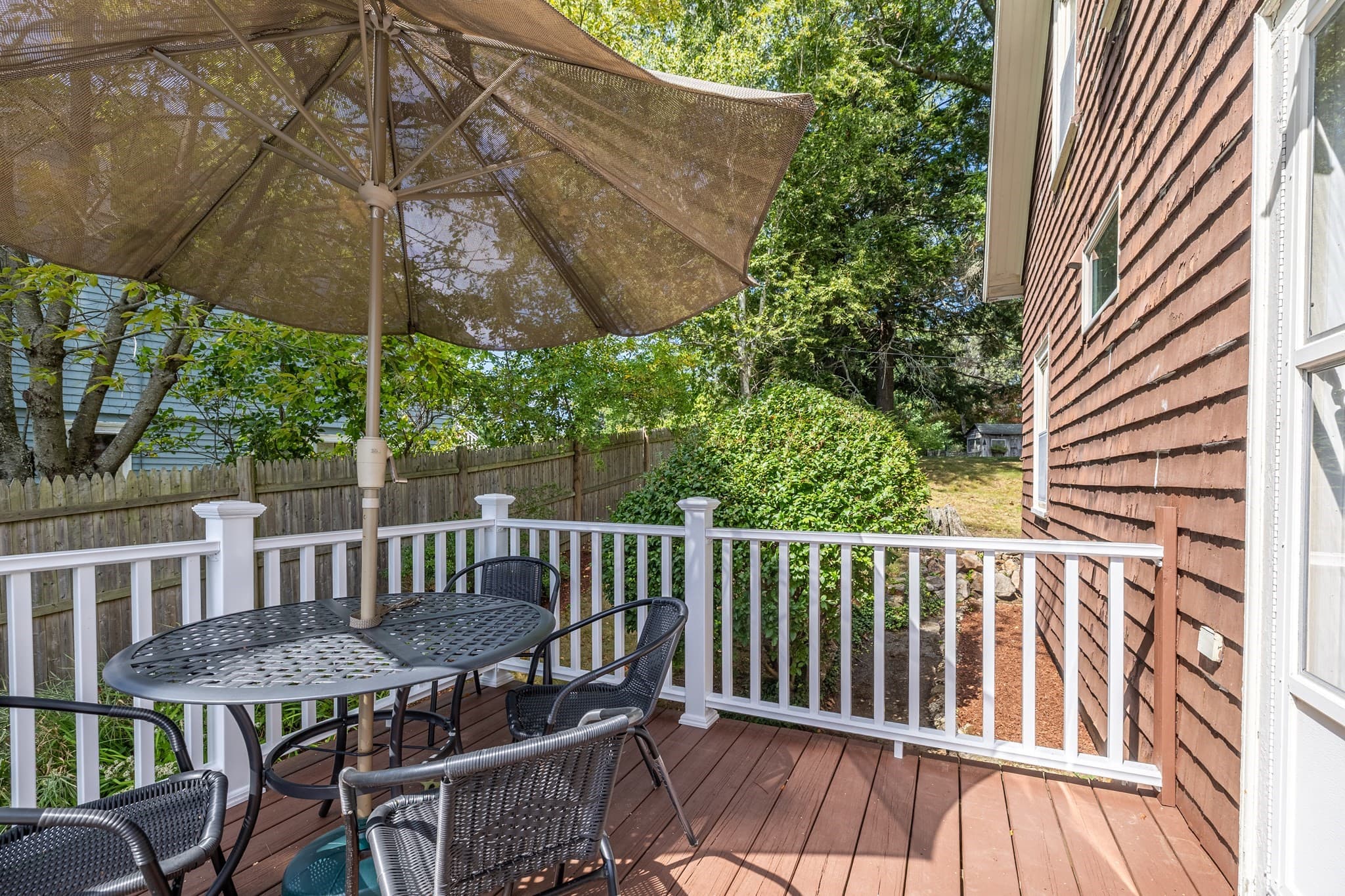 Single Family Residence at 6 Hillcrest Rd, Beverly MA 01915, Beverly, photo 4 of 36